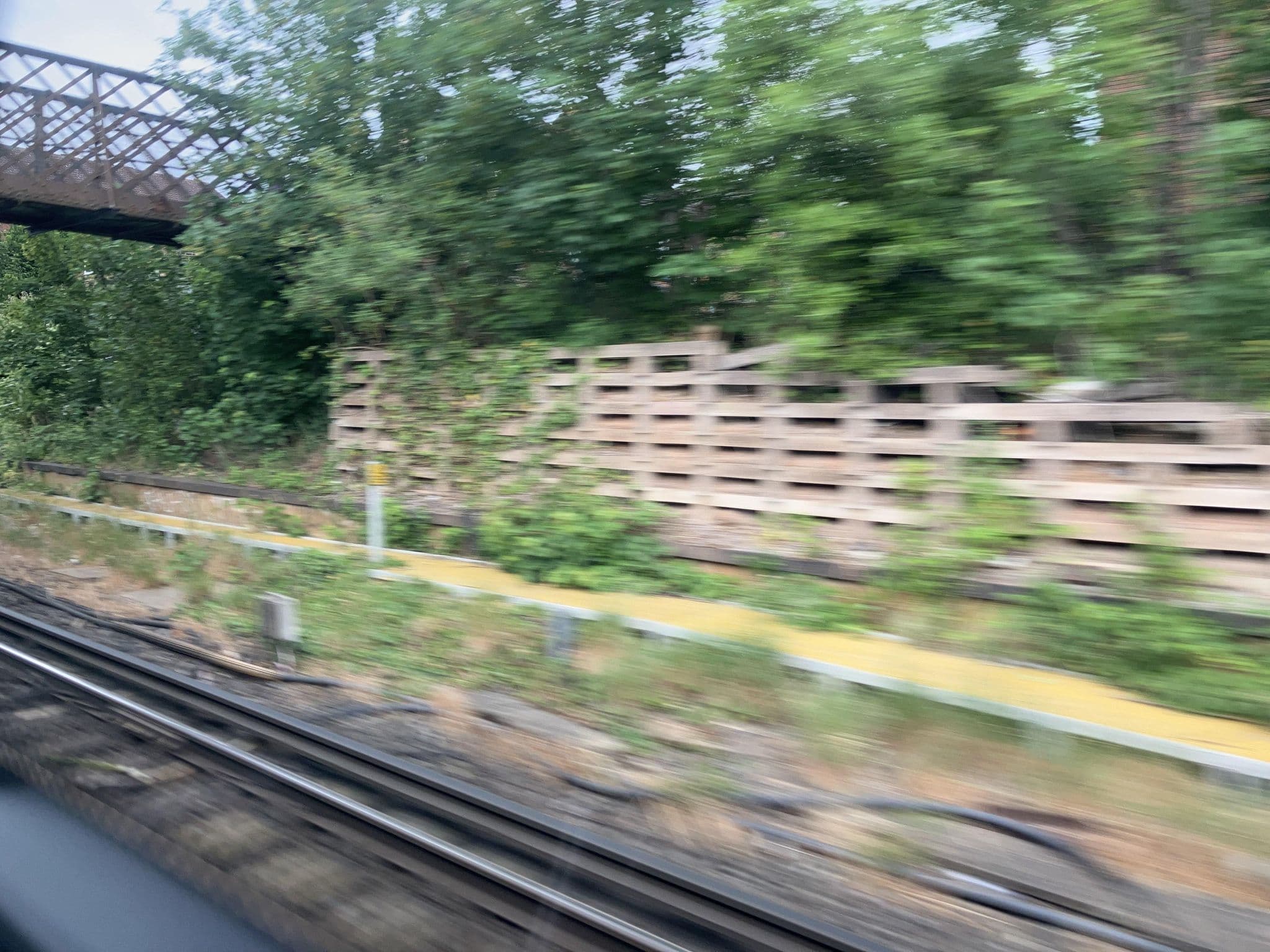 Street view near Hyatt Holdings, Wimbledon — © southglos (CC BY-SA · Mapillary)