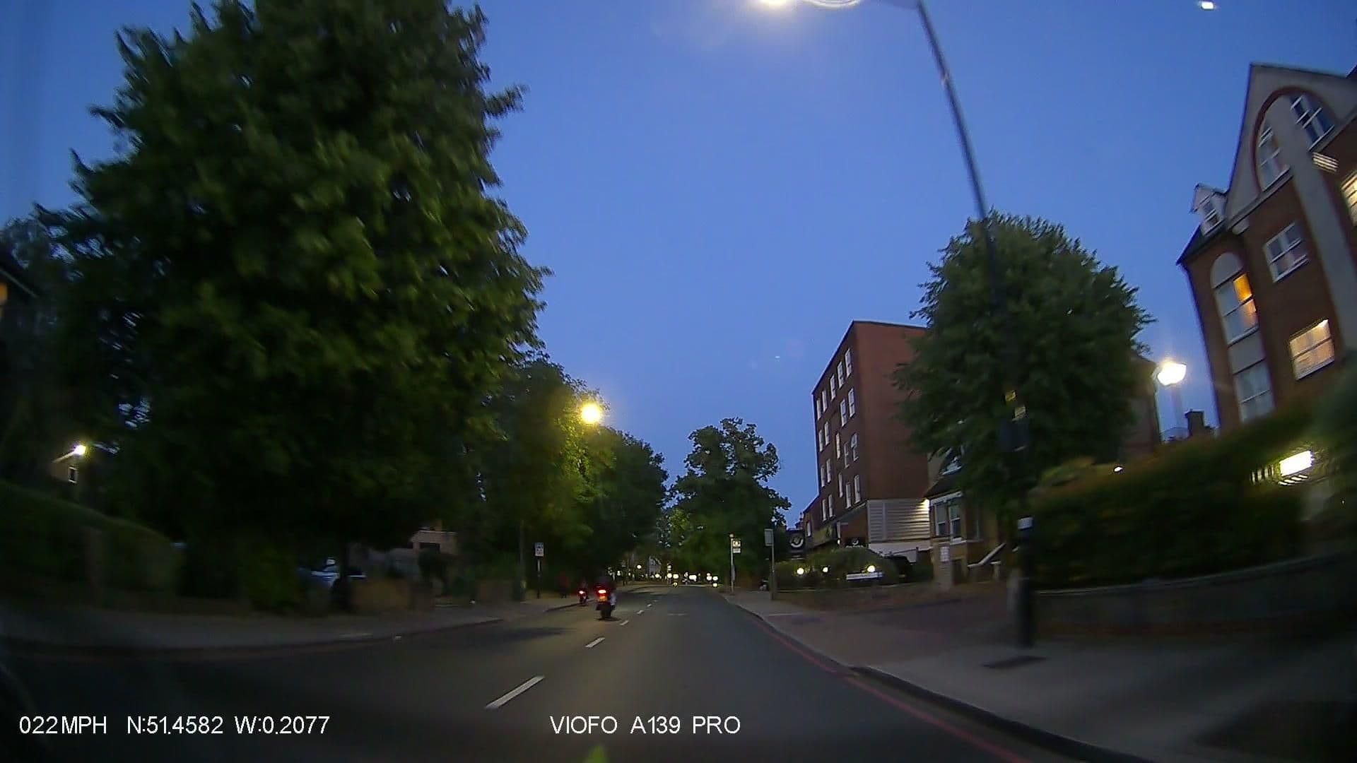 Street view near Putney Business Centre, Putney — © IpswichEdits (CC BY-SA · Mapillary)