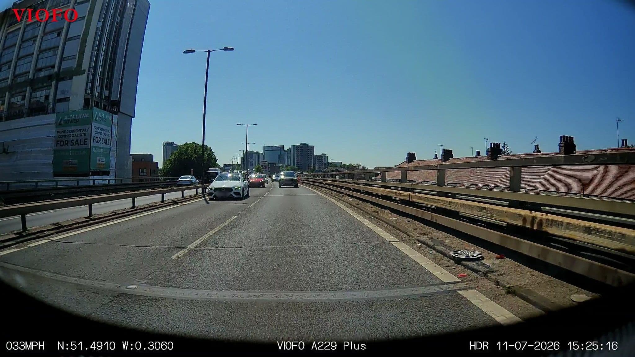 Street view near The Tove, Brentford — © RyanBush (CC BY-SA · Mapillary)