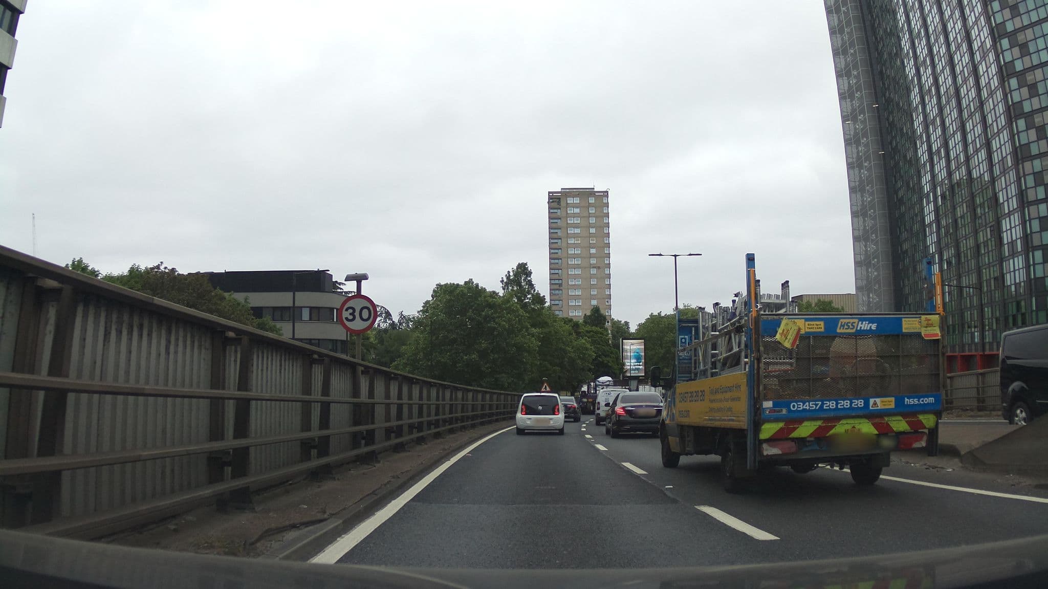 Street view near Room7037, Shepherds Bush — © southglos (CC BY-SA · Mapillary)