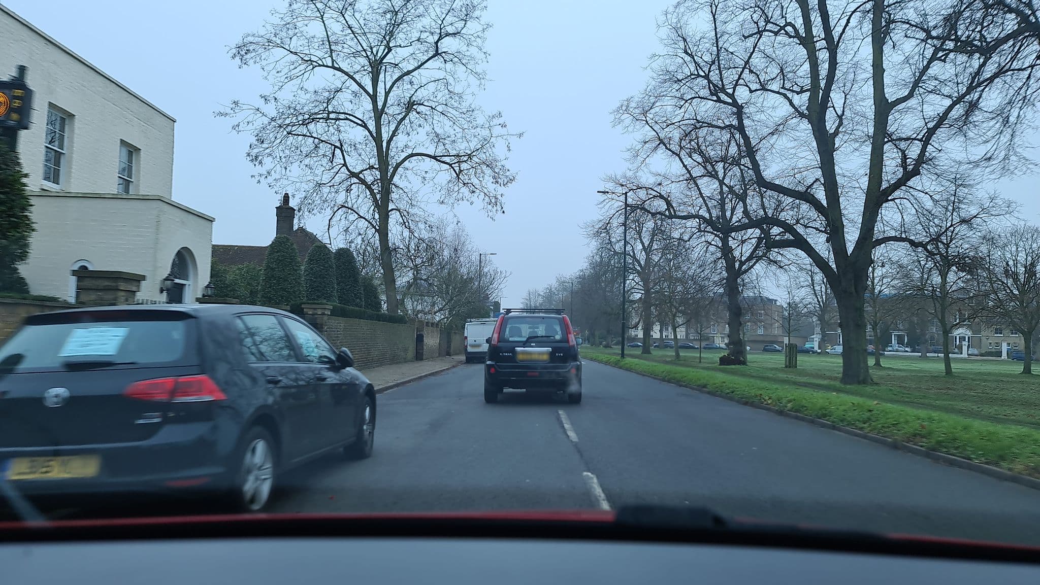 Street view near Durrants Hotel, Hampton Wick — © alexanderar (CC BY-SA · Mapillary)