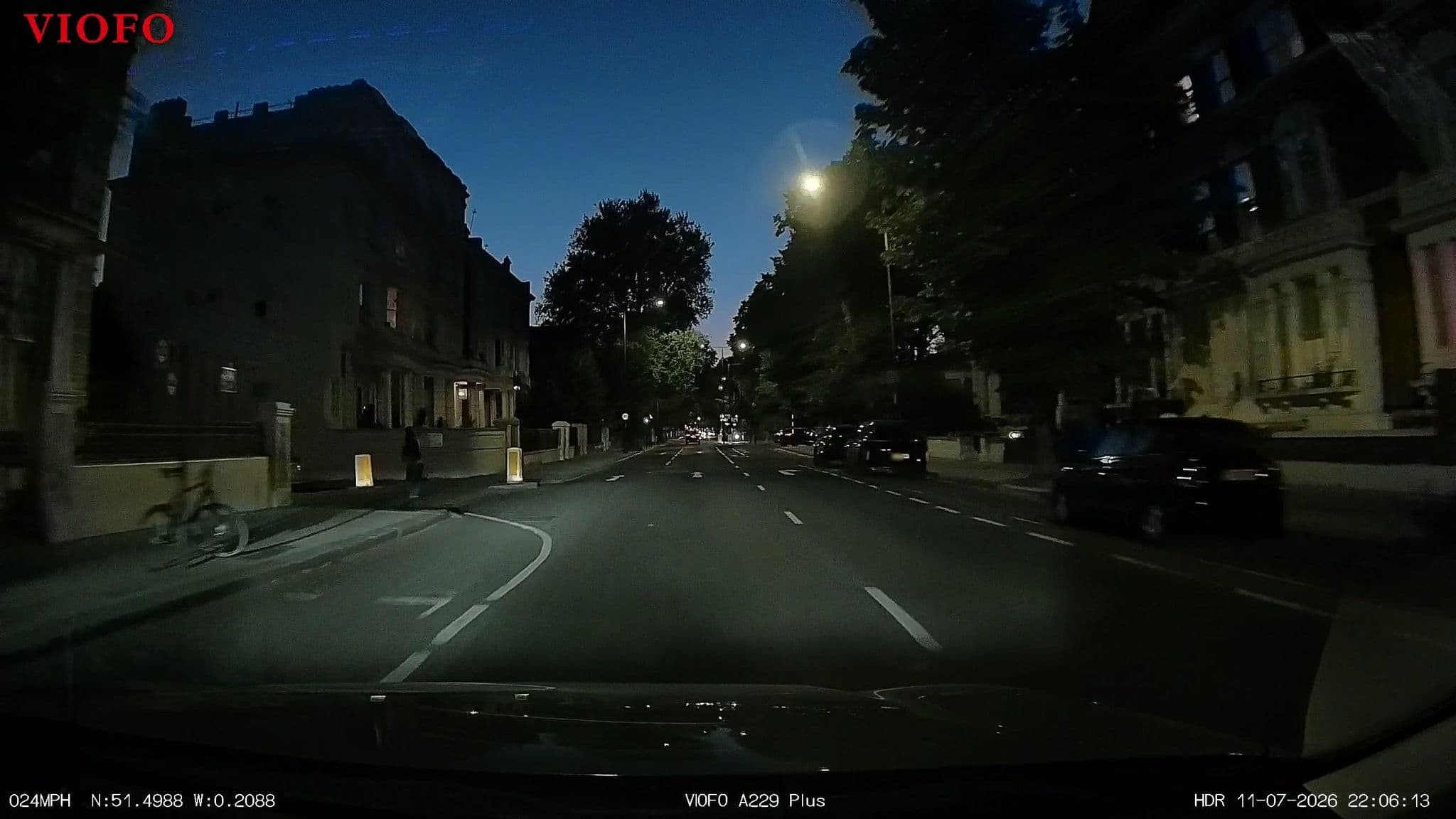 Street view near Kensington Studios, Shepherds Bush — © RyanBush (CC BY-SA · Mapillary)