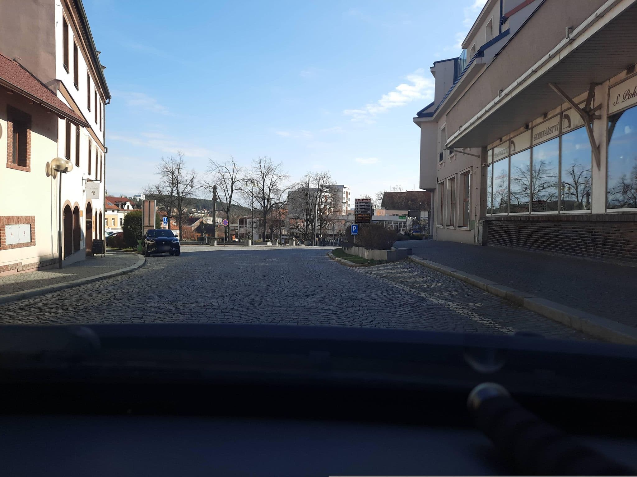 Street view near Florián, Sedlčany — © ondrejlopatka (CC BY-SA · Mapillary)