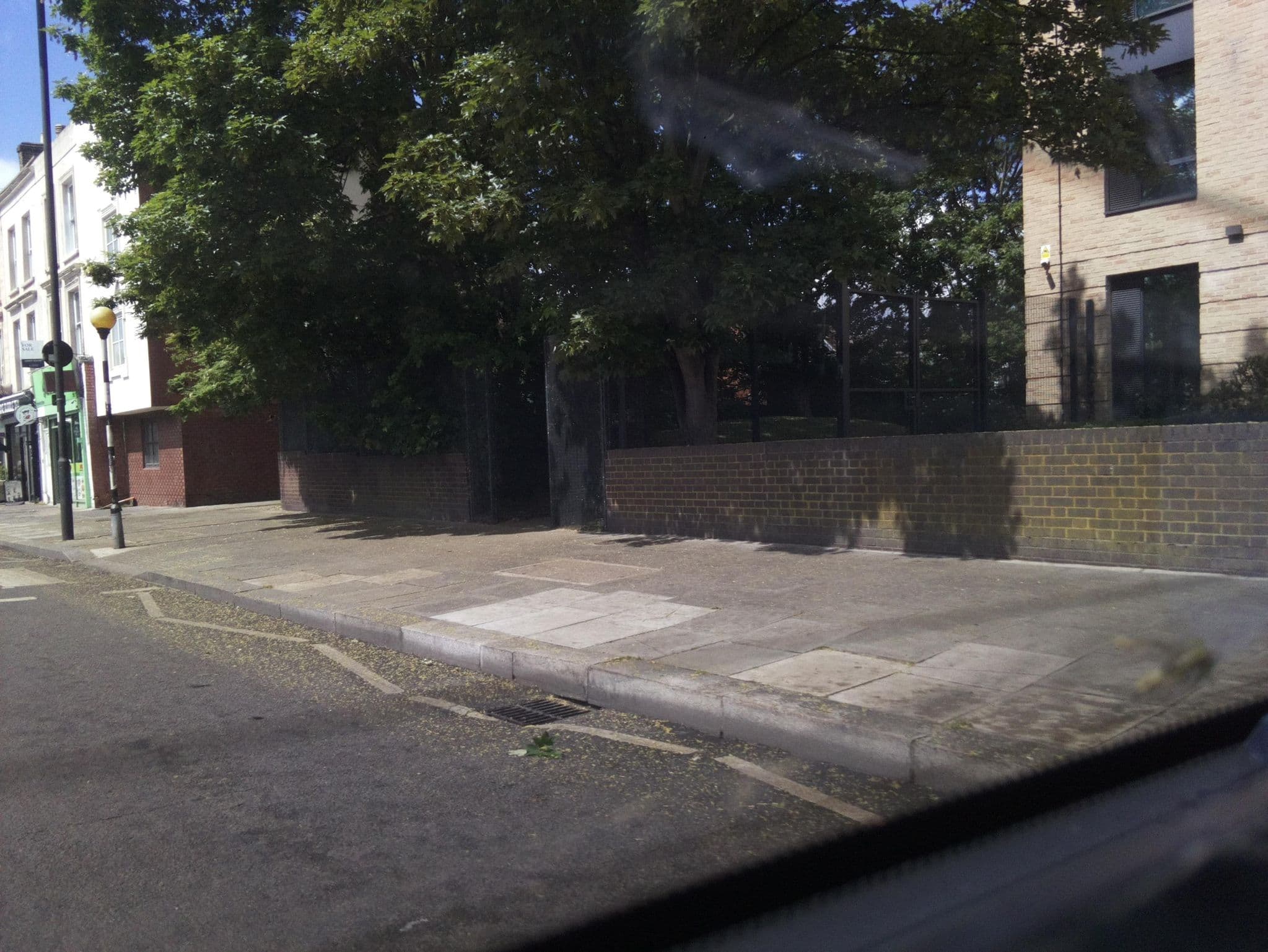 Street view near Prince Consort Village, Shepherds Bush — © southglos (CC BY-SA · Mapillary)