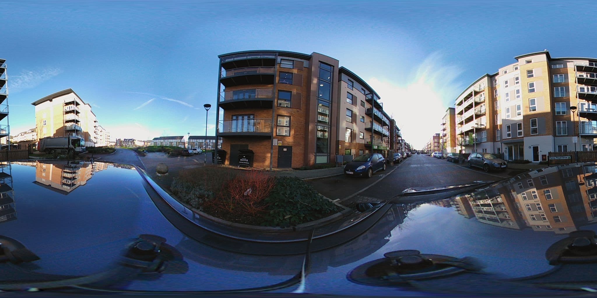 Street view near Swimming pool - Crowne Plaza Hotel, West Drayton — © lynch321 (CC BY-SA · Mapillary)