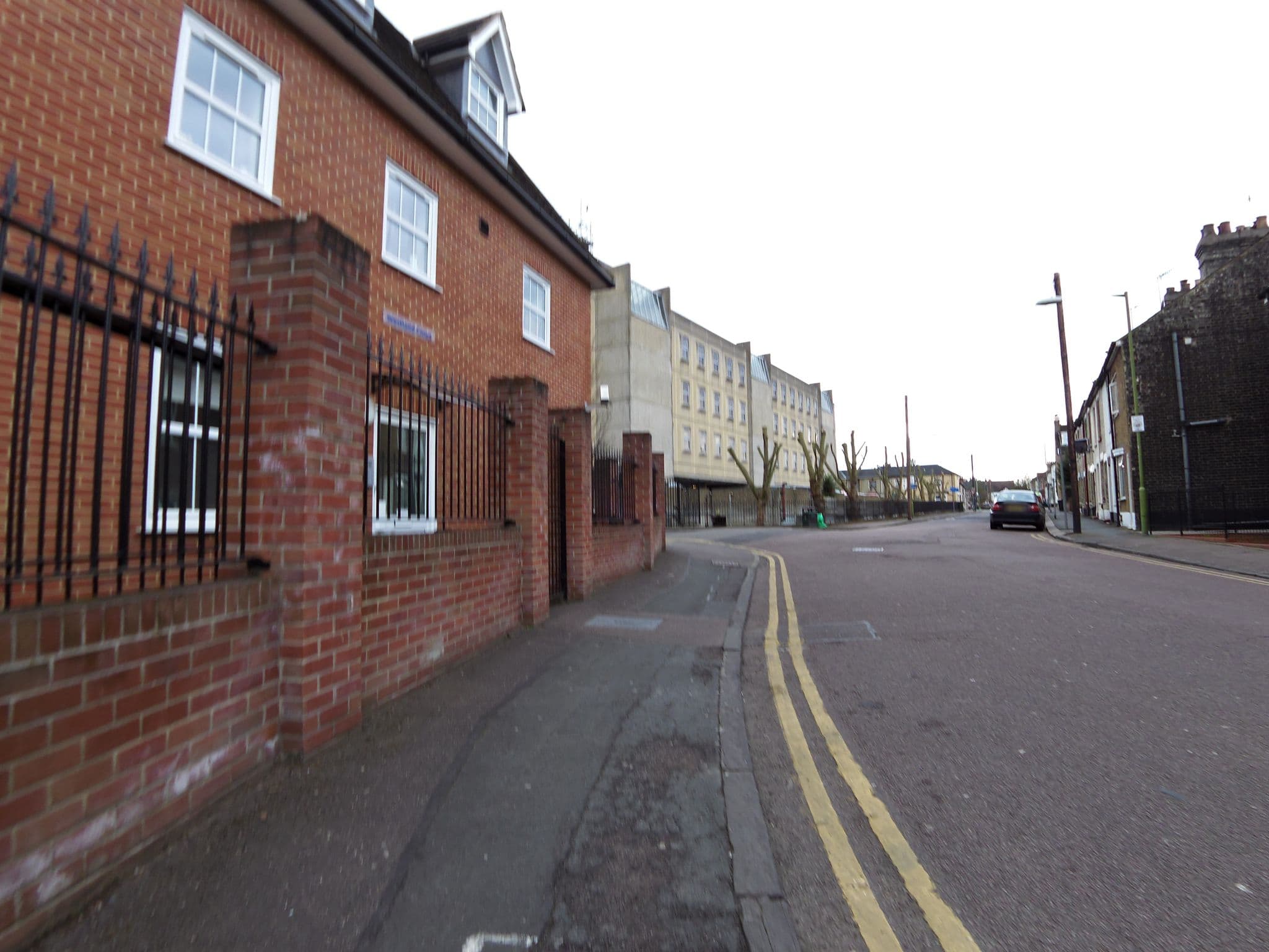 Street view near Pegasus, Watford — © smsm1 (CC BY-SA · Mapillary)