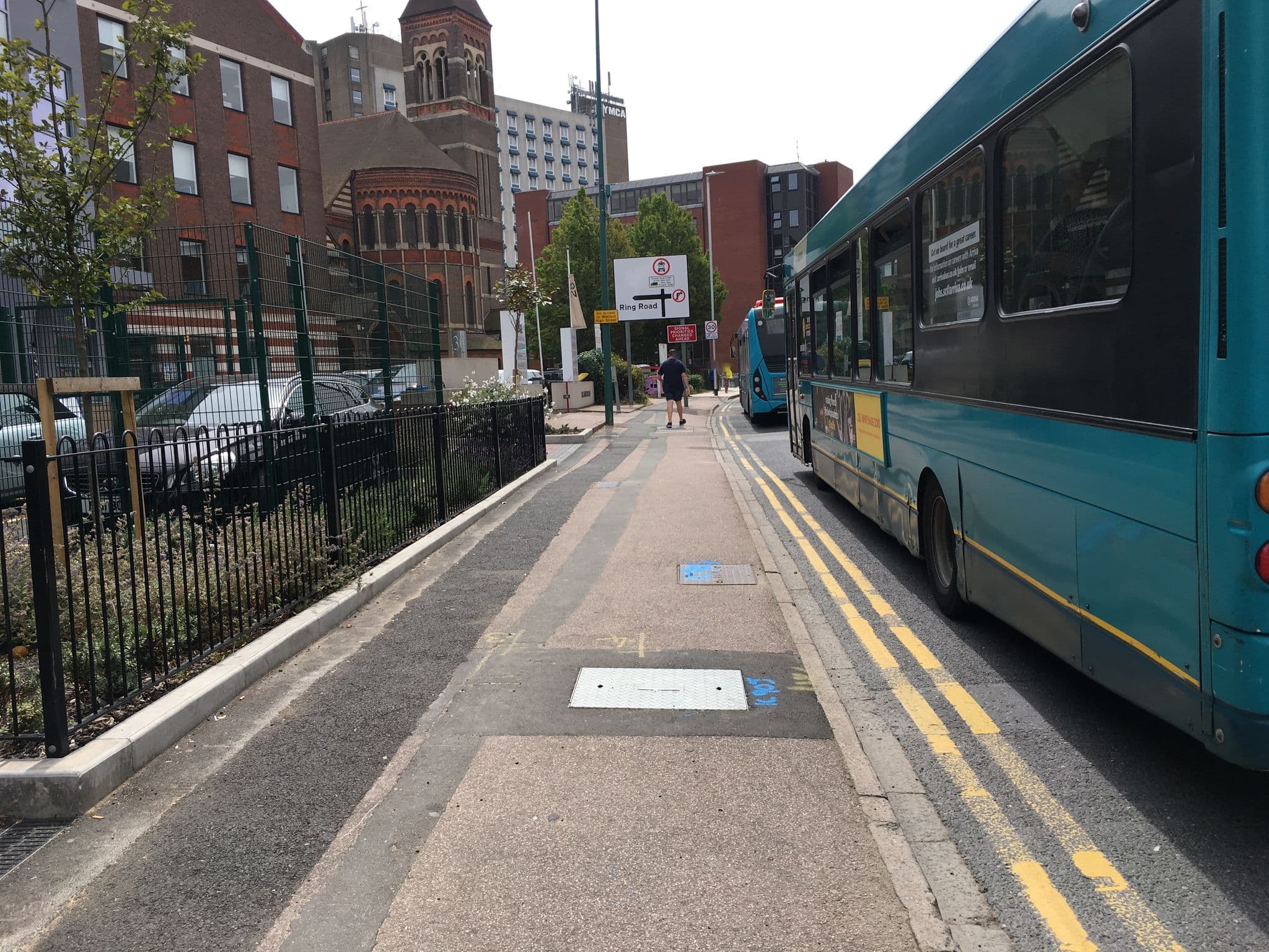 Street view near Jurys Inn, Watford — © 4004 (CC BY-SA · Mapillary)