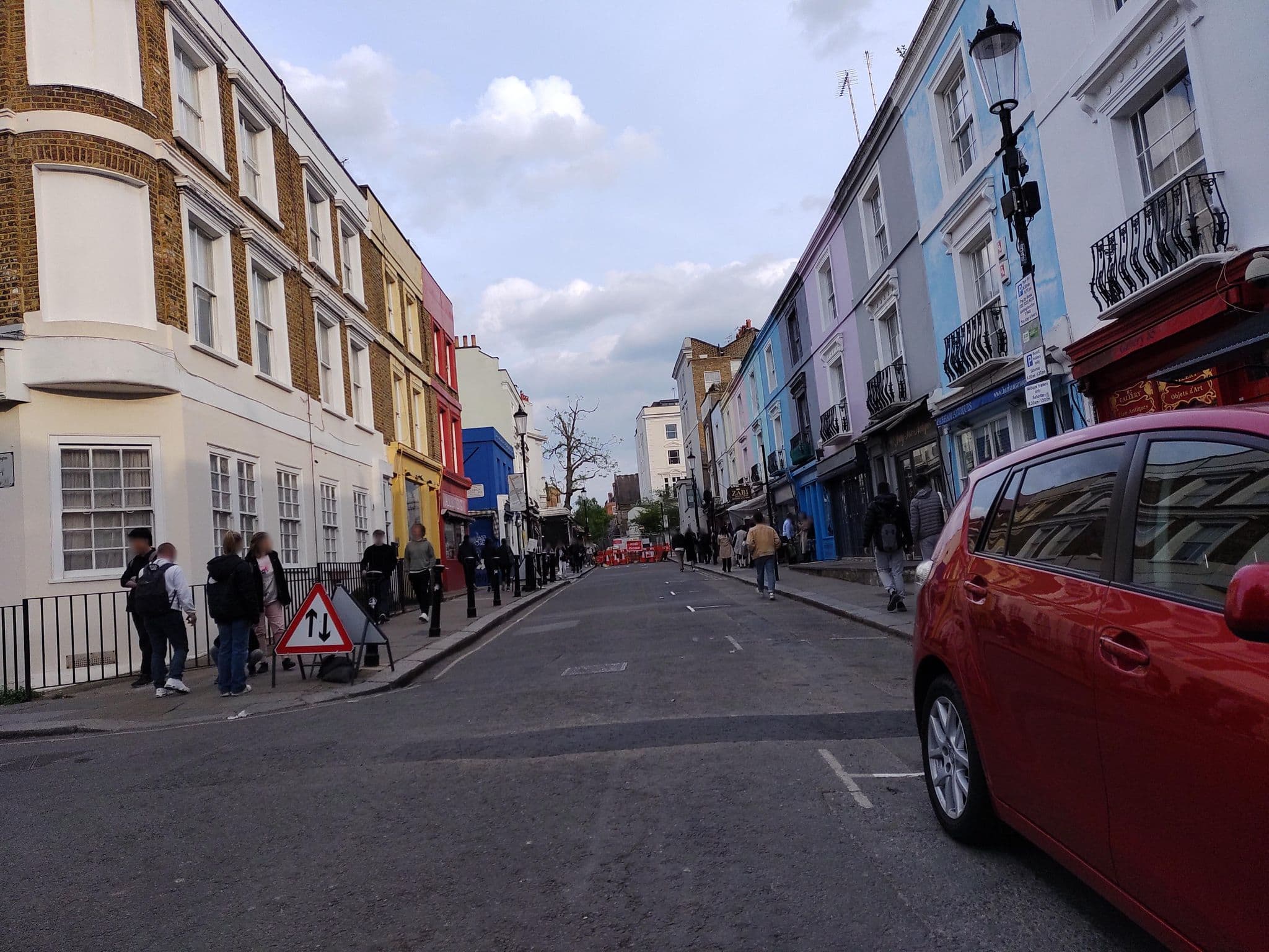 Street view near The Portobello Gold, Notting Hill — © mapeadora (CC BY-SA · Mapillary)