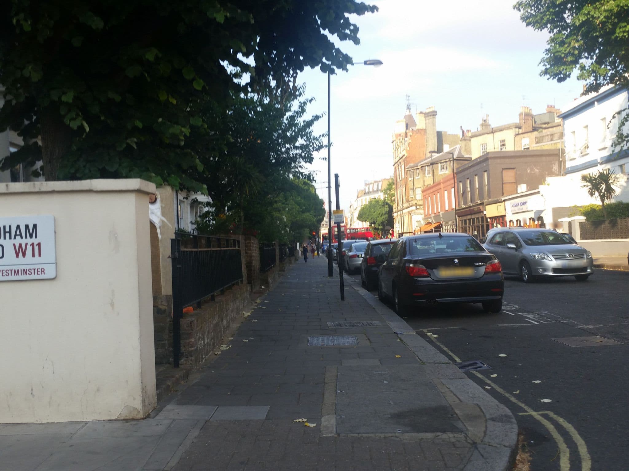Street view near Guesthouse West, Notting Hill — © matth81 (CC BY-SA · Mapillary)