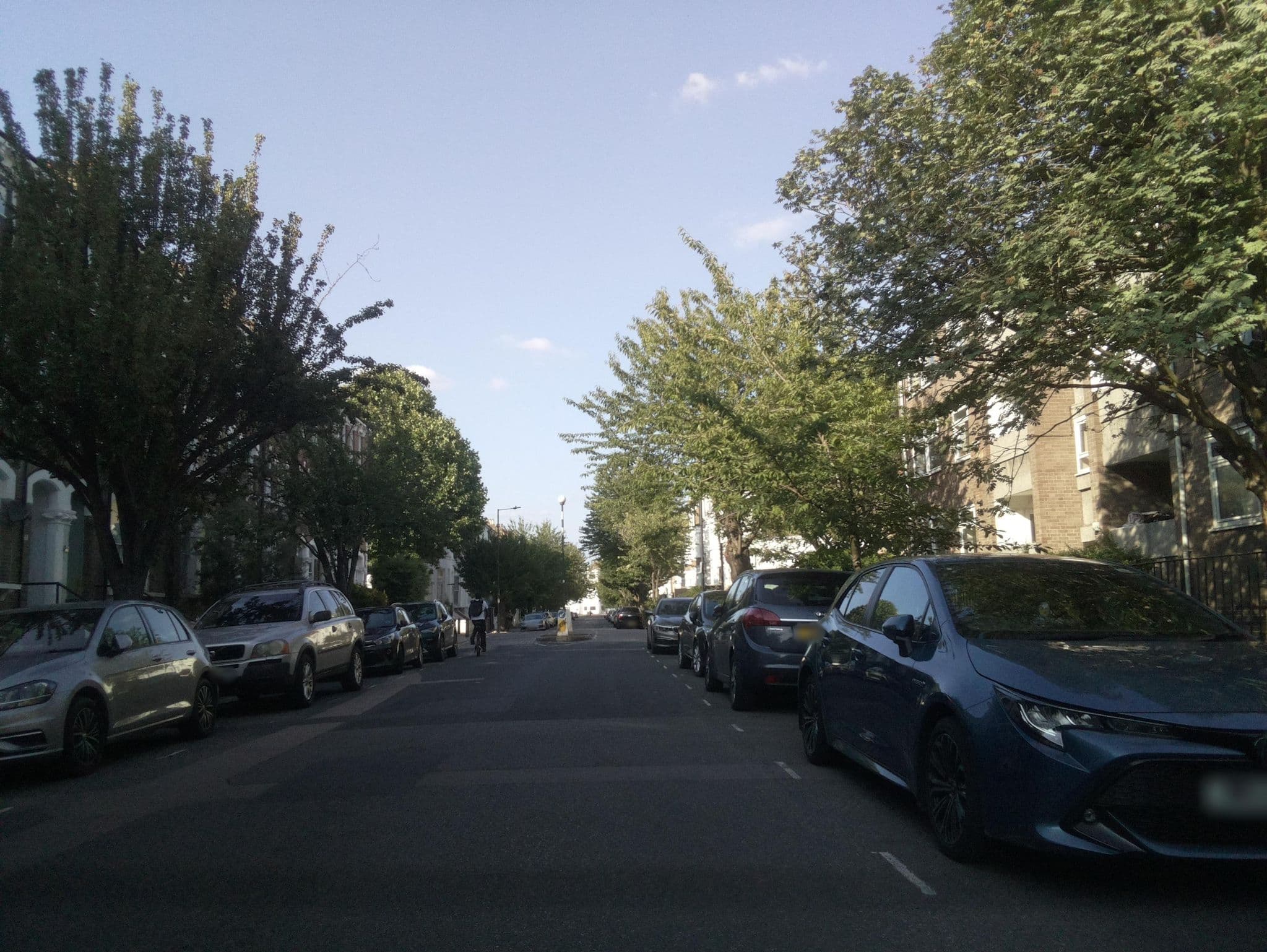 Street view near Sheila Quest airbnb, Shepherds Bush — © southglos (CC BY-SA · Mapillary)