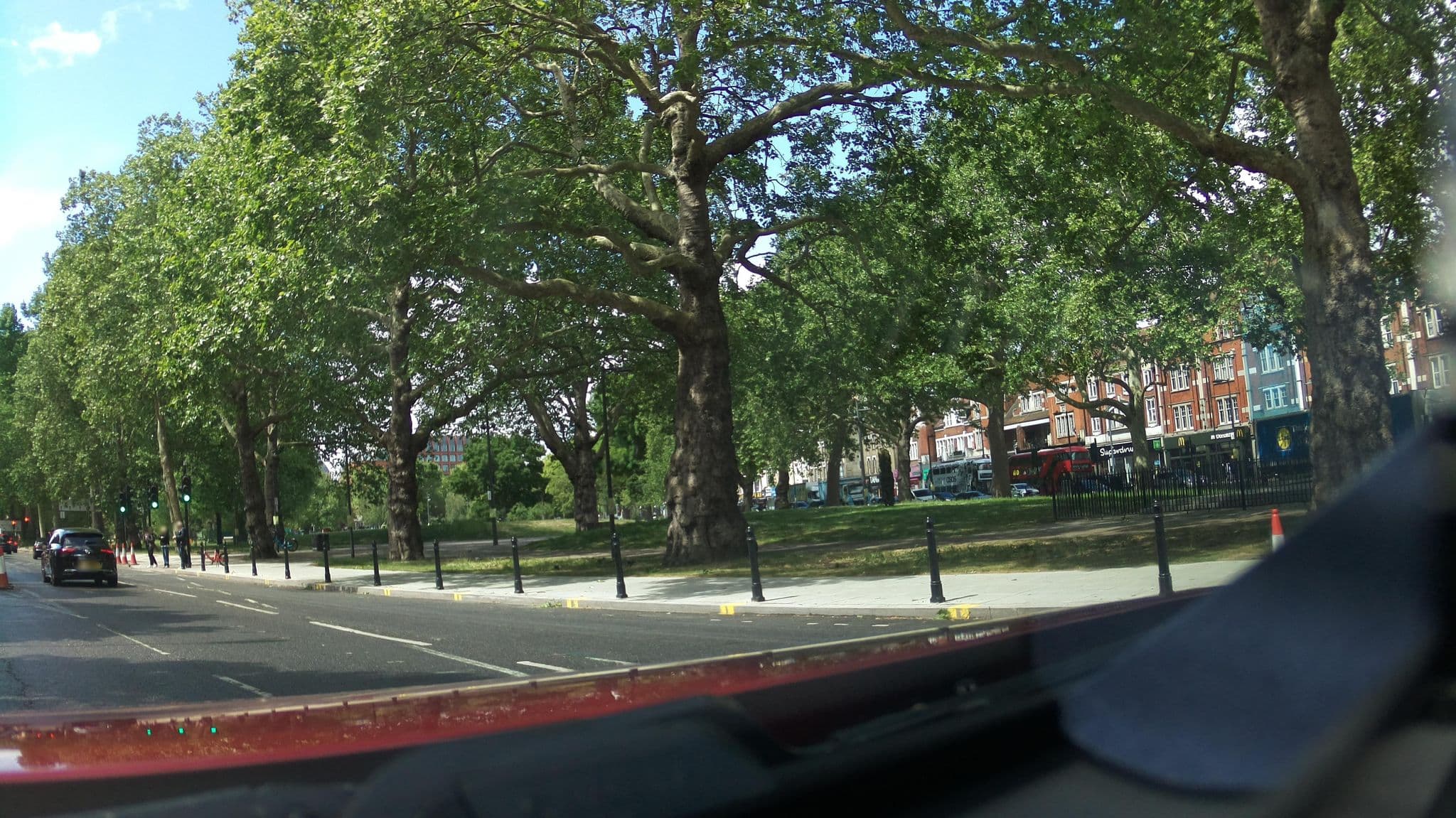 Street view near Her Majesty Hotel, Shepherds Bush — © southglos (CC BY-SA · Mapillary)