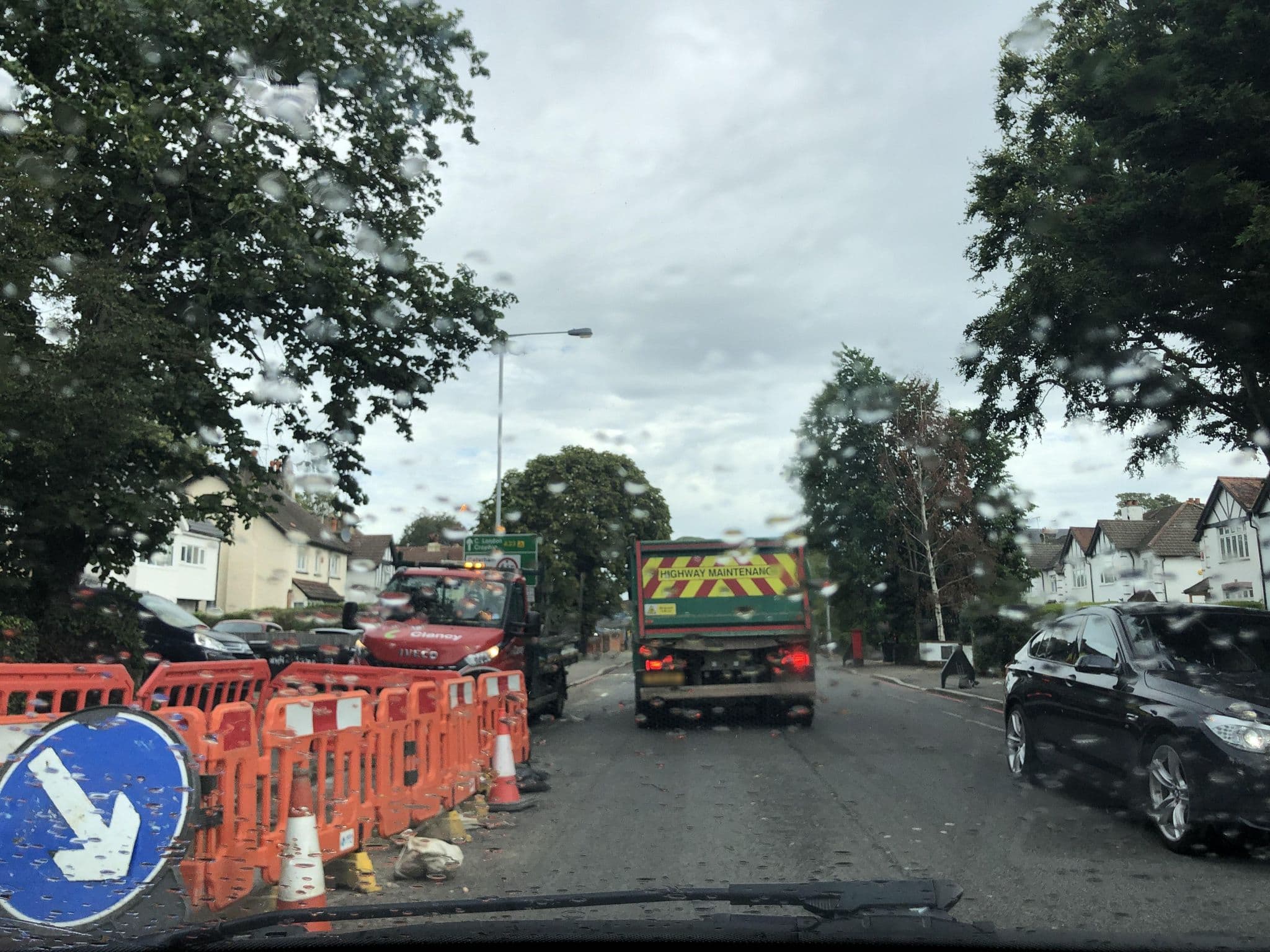 Street view near Aries Guest House, Coulsdon — © laye (CC BY-SA · Mapillary)