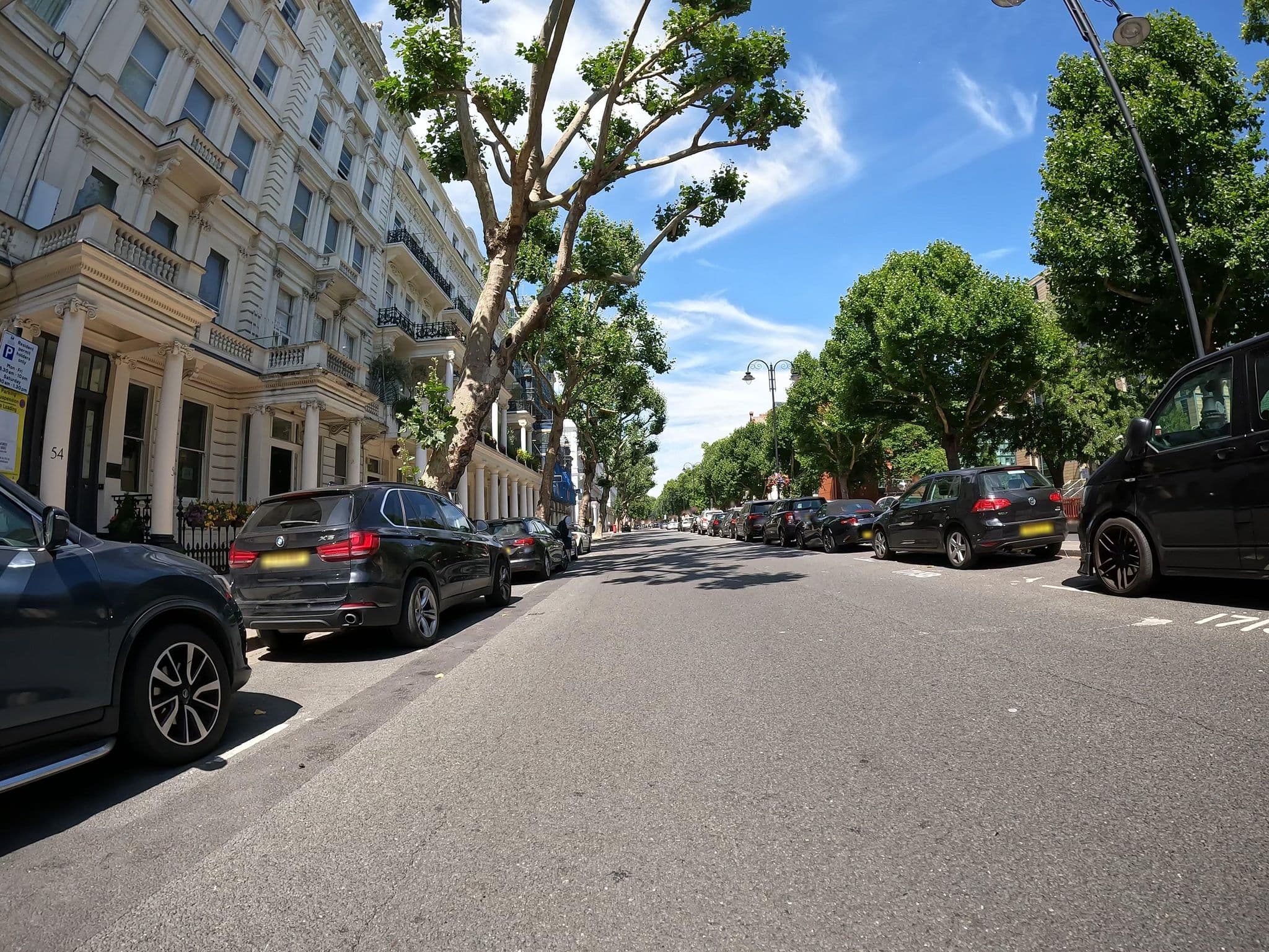 Street view near 54 Boutique Hotel, Chelsea — © erias (CC BY-SA · Mapillary)