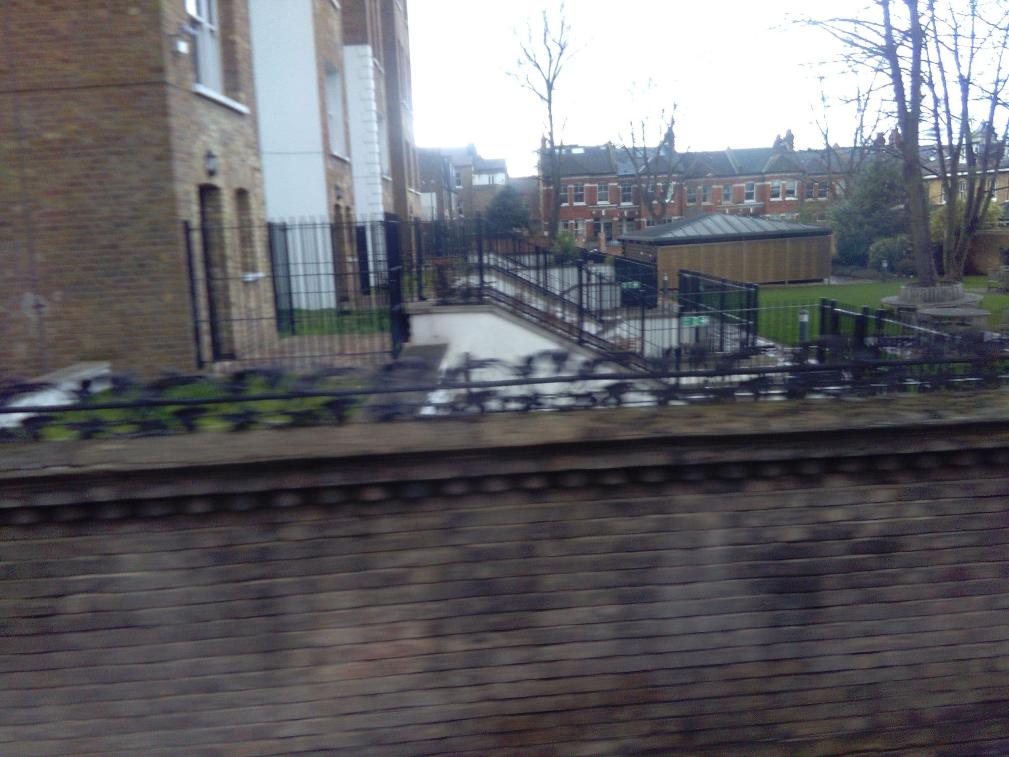 Street view near Parkside Hotel, Clapham Junction — © ris (CC BY-SA · Mapillary)