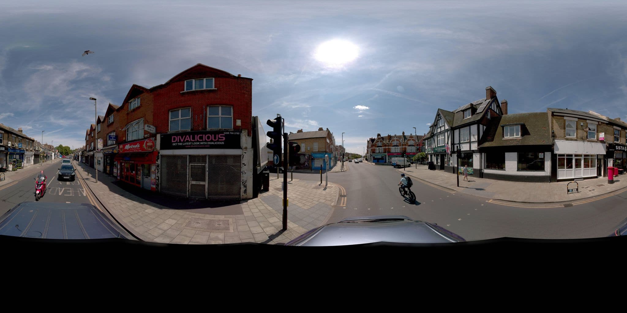 Street view near The Furzedown, Furzedown — © jeffreymartin (CC BY-SA · Mapillary)