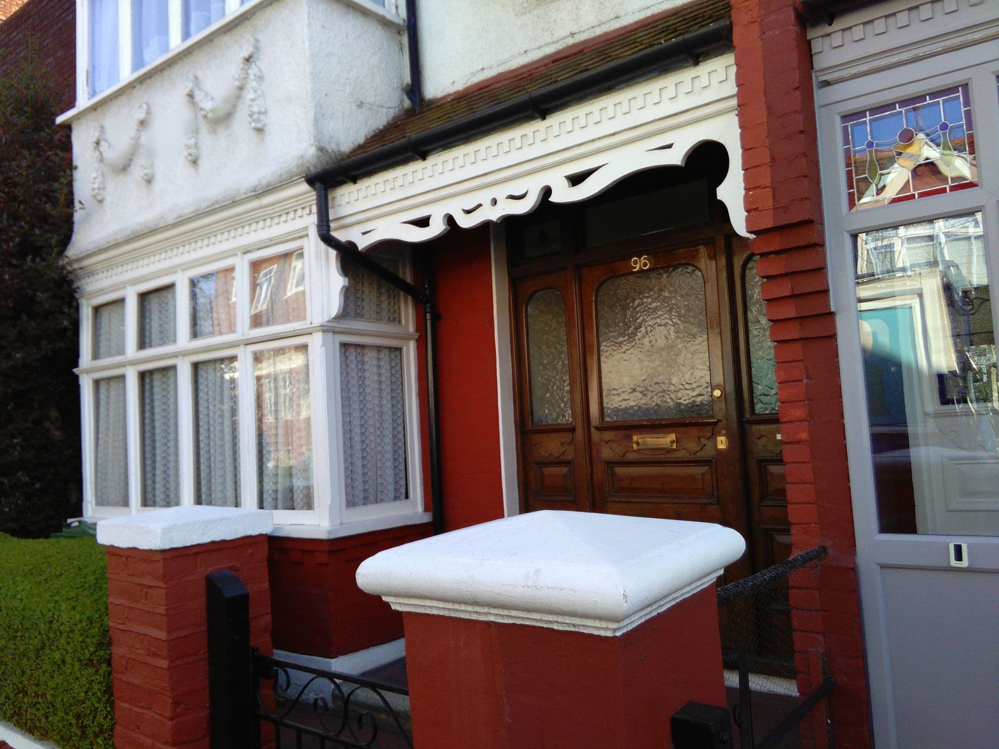 Street view near Marble Apartments Effra Court, Brixton Hill — © ris (CC BY-SA · Mapillary)