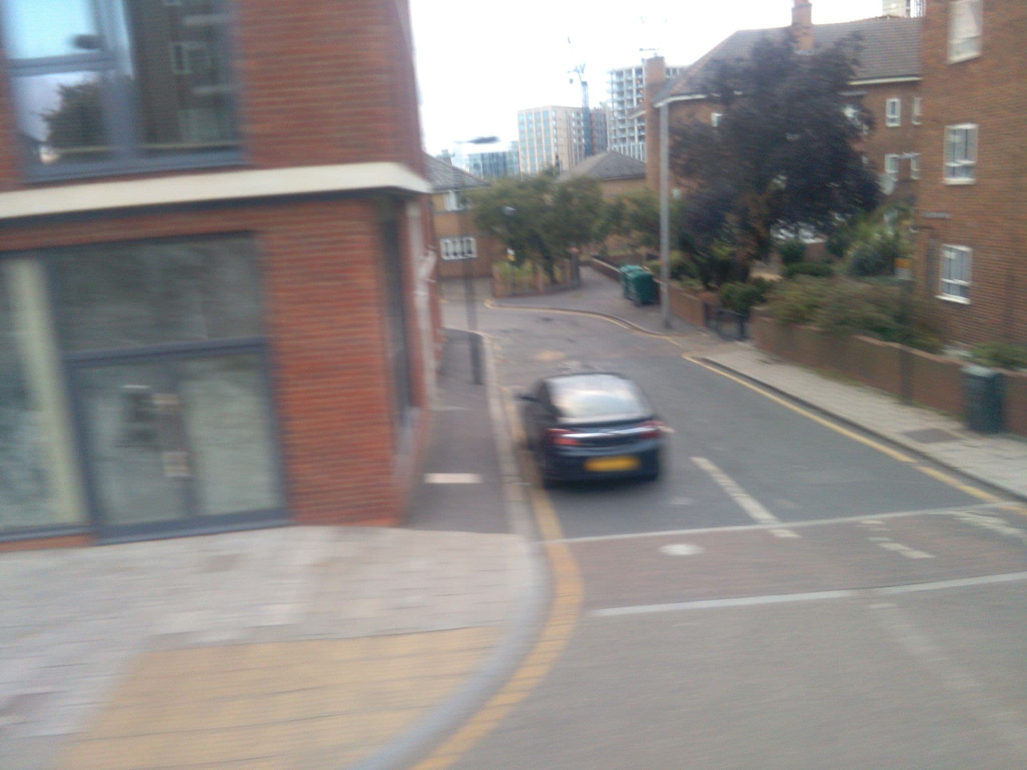 Street view near Flat F, Queenstown — © ris (CC BY-SA · Mapillary)