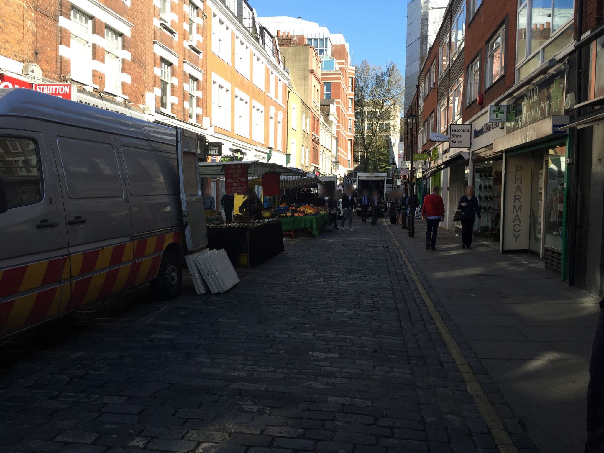 Street view near London Property Apartment, City of Westminster — © tommorris (CC BY-SA · Mapillary)