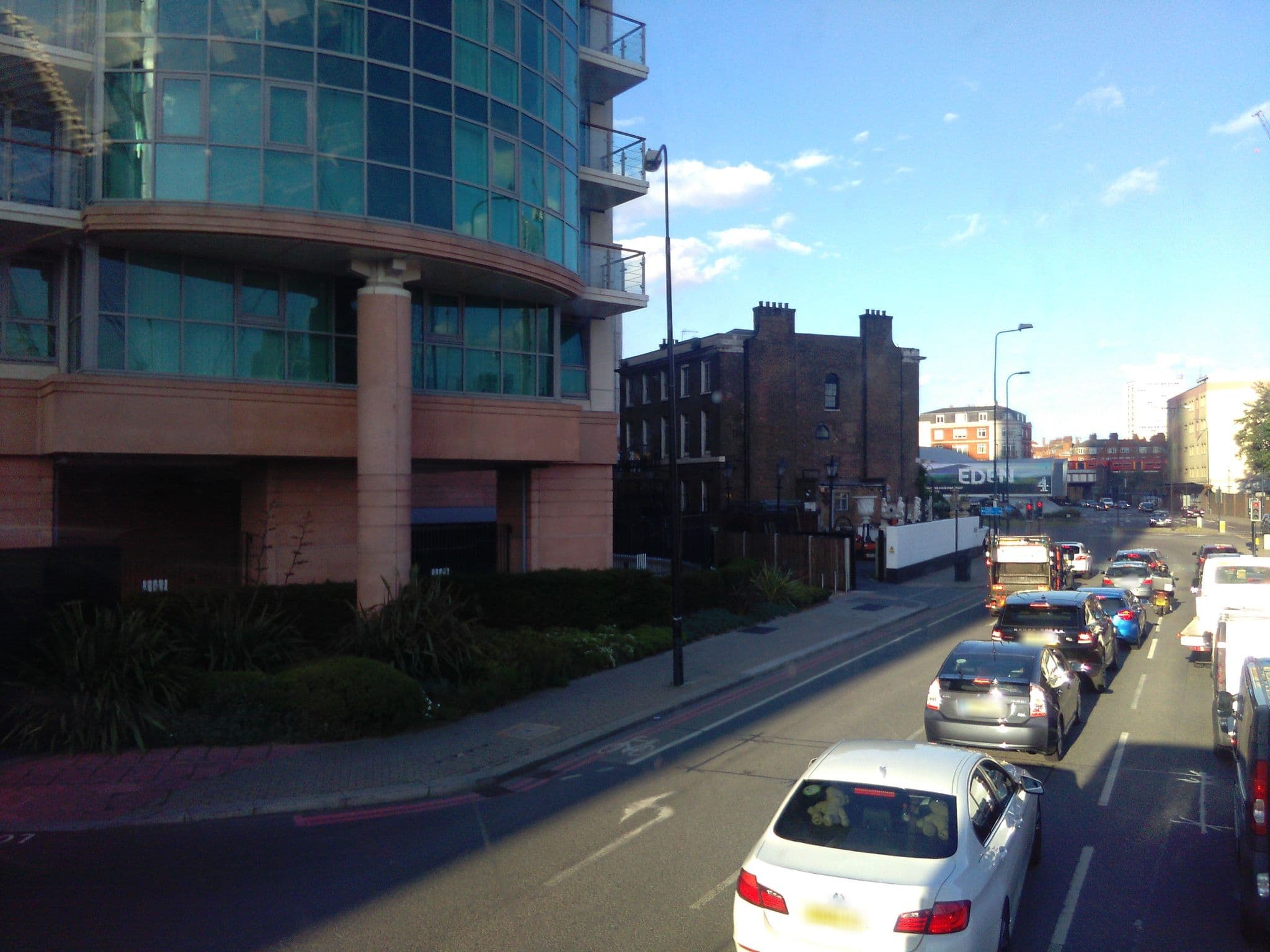 Street view near Dreamhouse Apartments London Vauxhall, Pimlico — © ris (CC BY-SA · Mapillary)