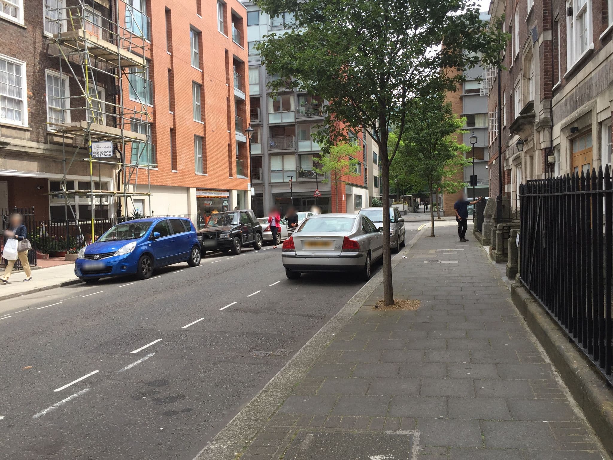 Street view near The Grange Hotel, Vincent Square — © tommorris (CC BY-SA · Mapillary)