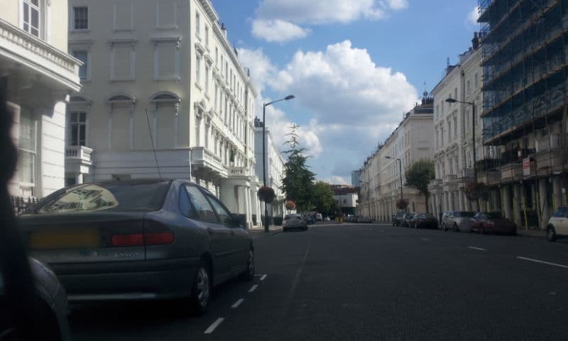 Street view near Best Western Hotel, Pimlico — © paulbiv (CC BY-SA · Mapillary)