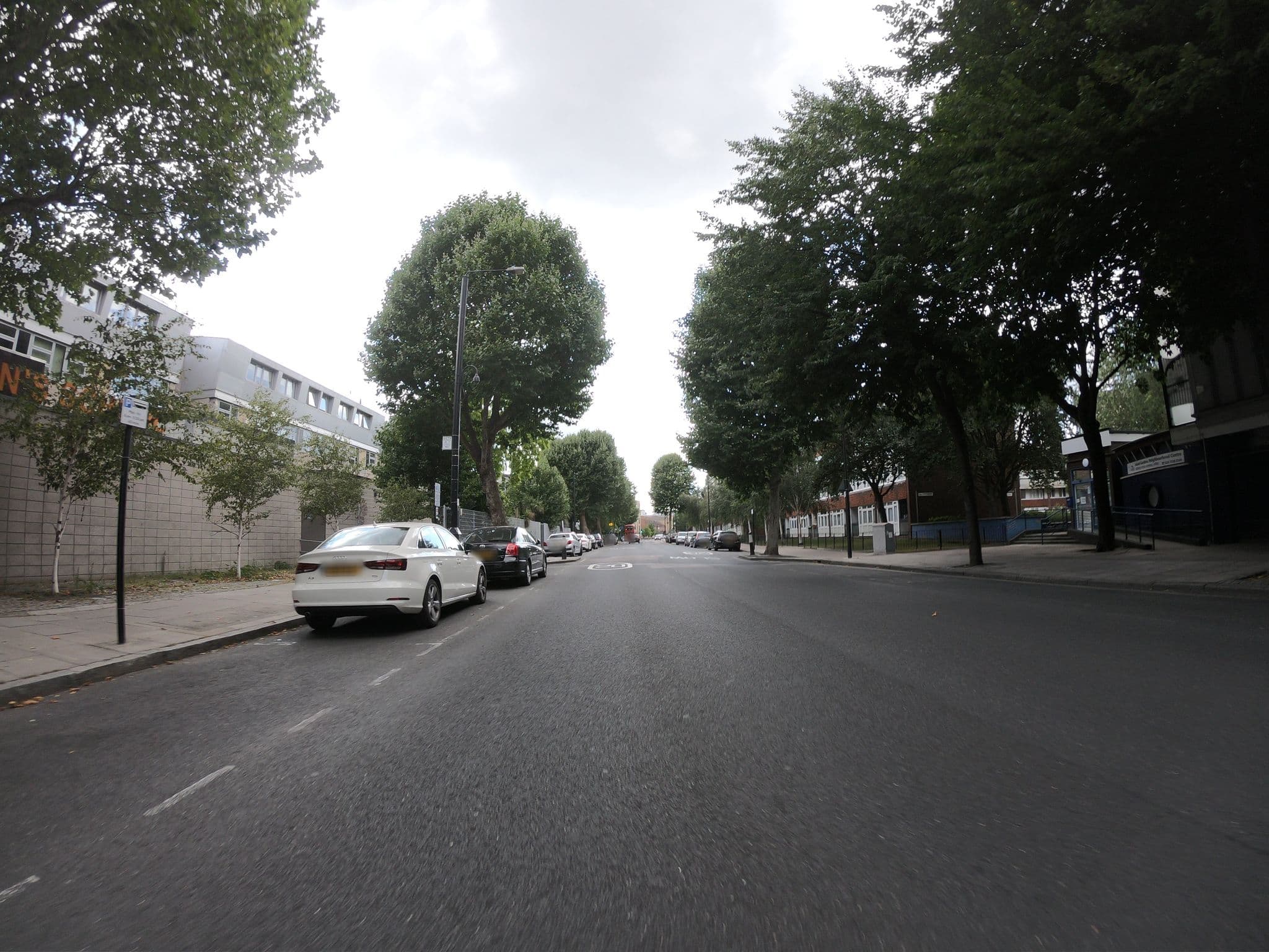 Street view near Eastend Homes, Greenwich — © wasd42 (CC BY-SA · Mapillary)