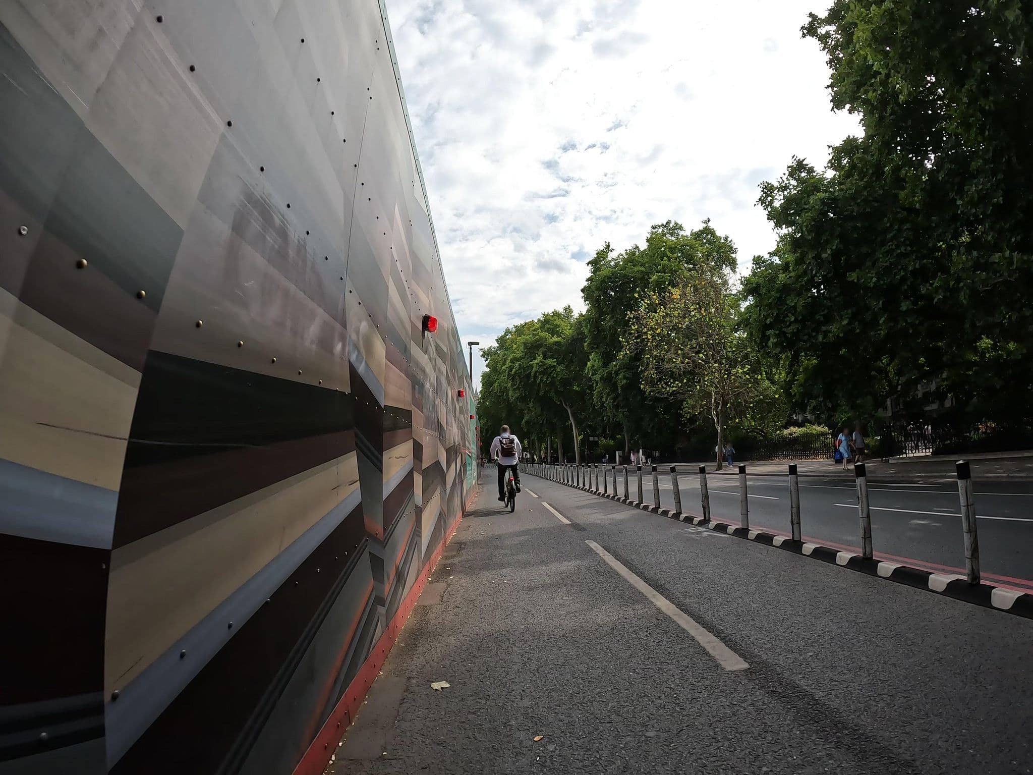 Street view near St Mungo's Spring Gardens, Lee — © erias (CC BY-SA · Mapillary)