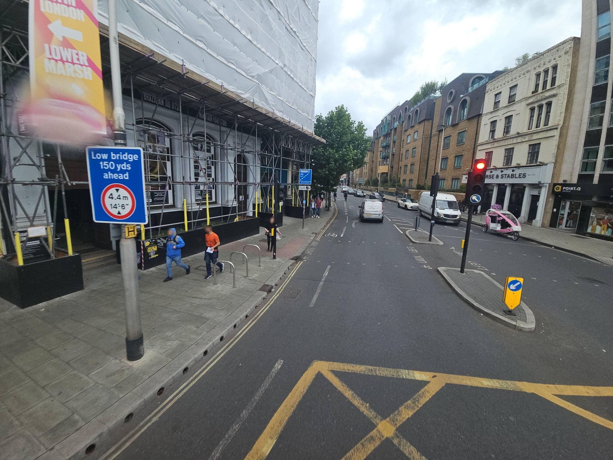 Street view near The Horse and Stables, Lambeth — © pbb (CC BY-SA · Mapillary)