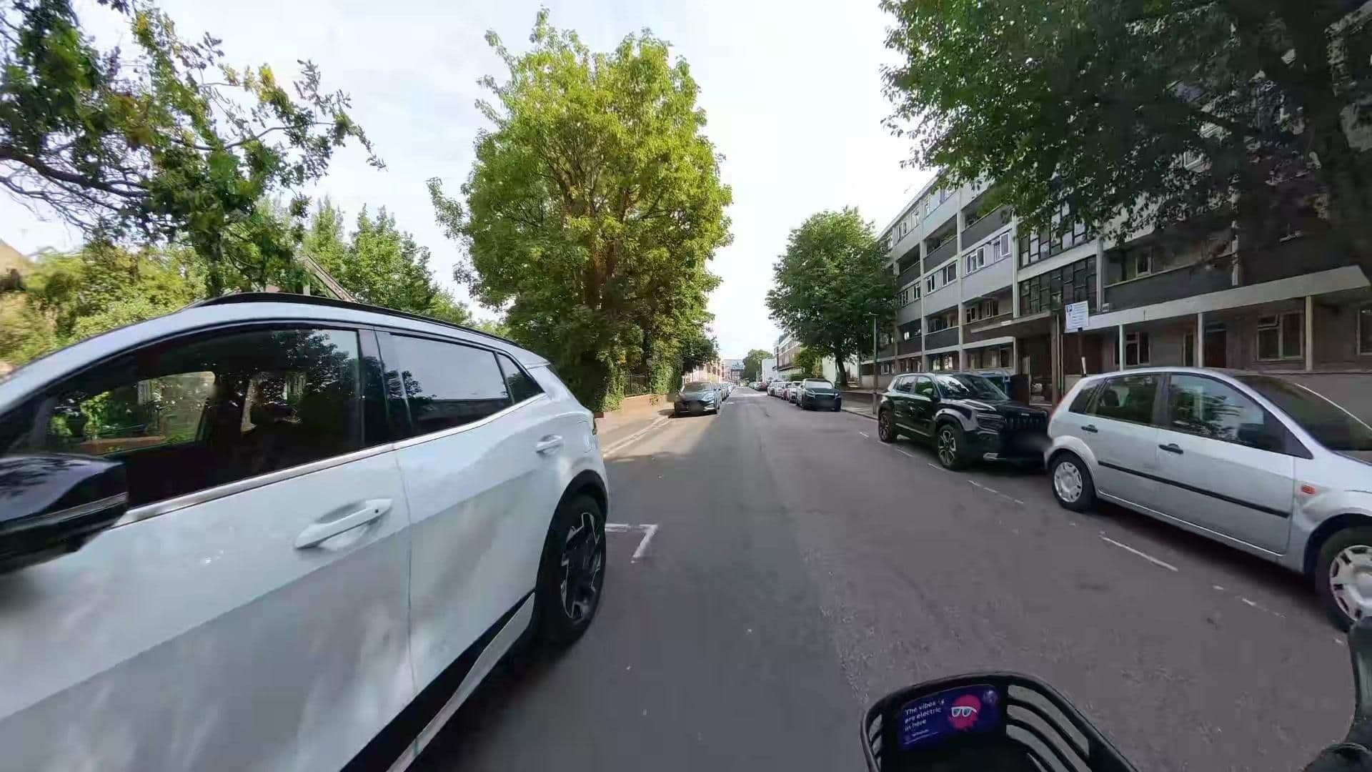 Street view near Whitbread Group, Greenwich — © athuler (CC BY-SA · Mapillary)