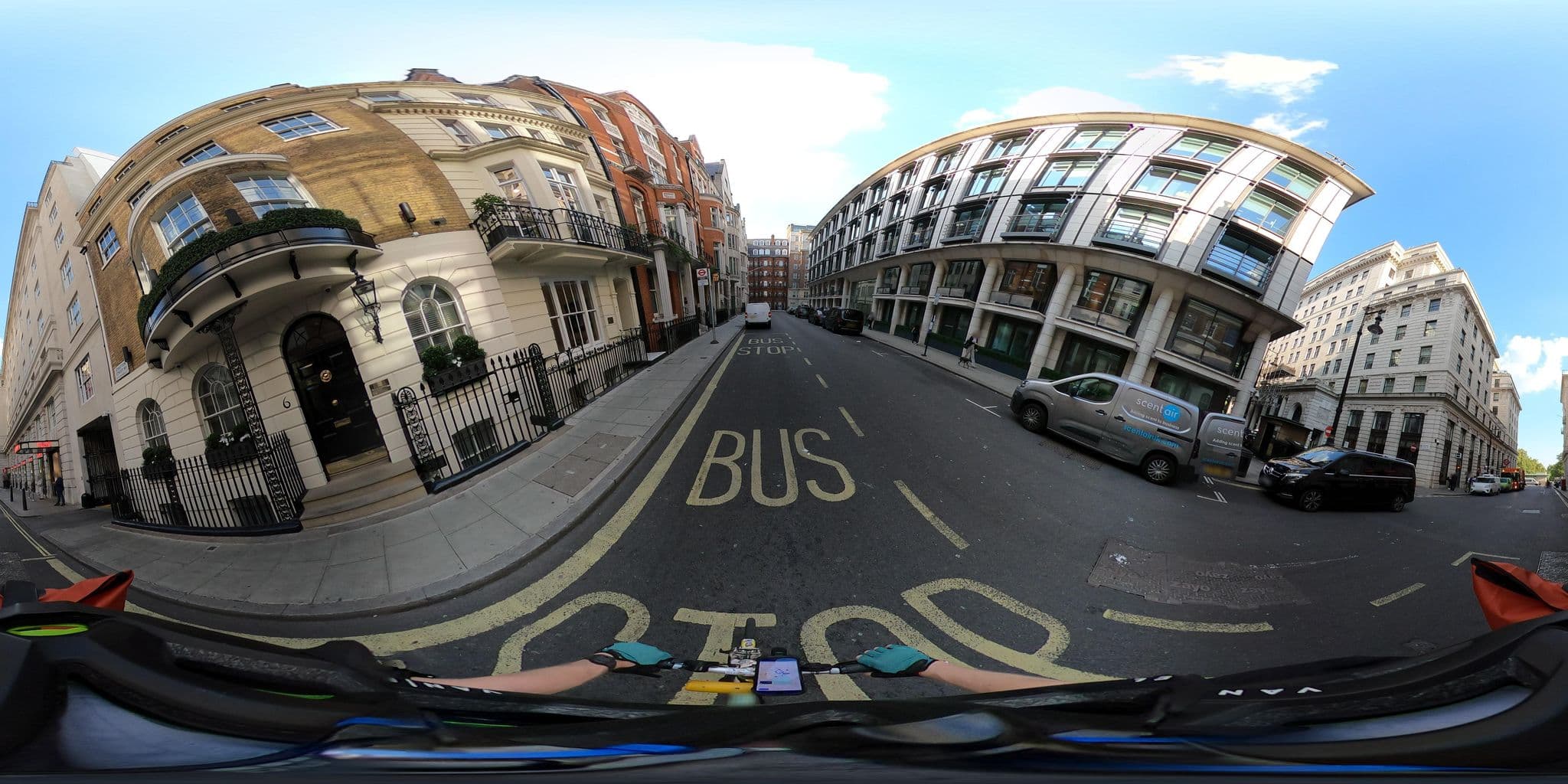Street view near Major Leisure Limited, St James's — © Stefdegreef (CC BY-SA · Mapillary)