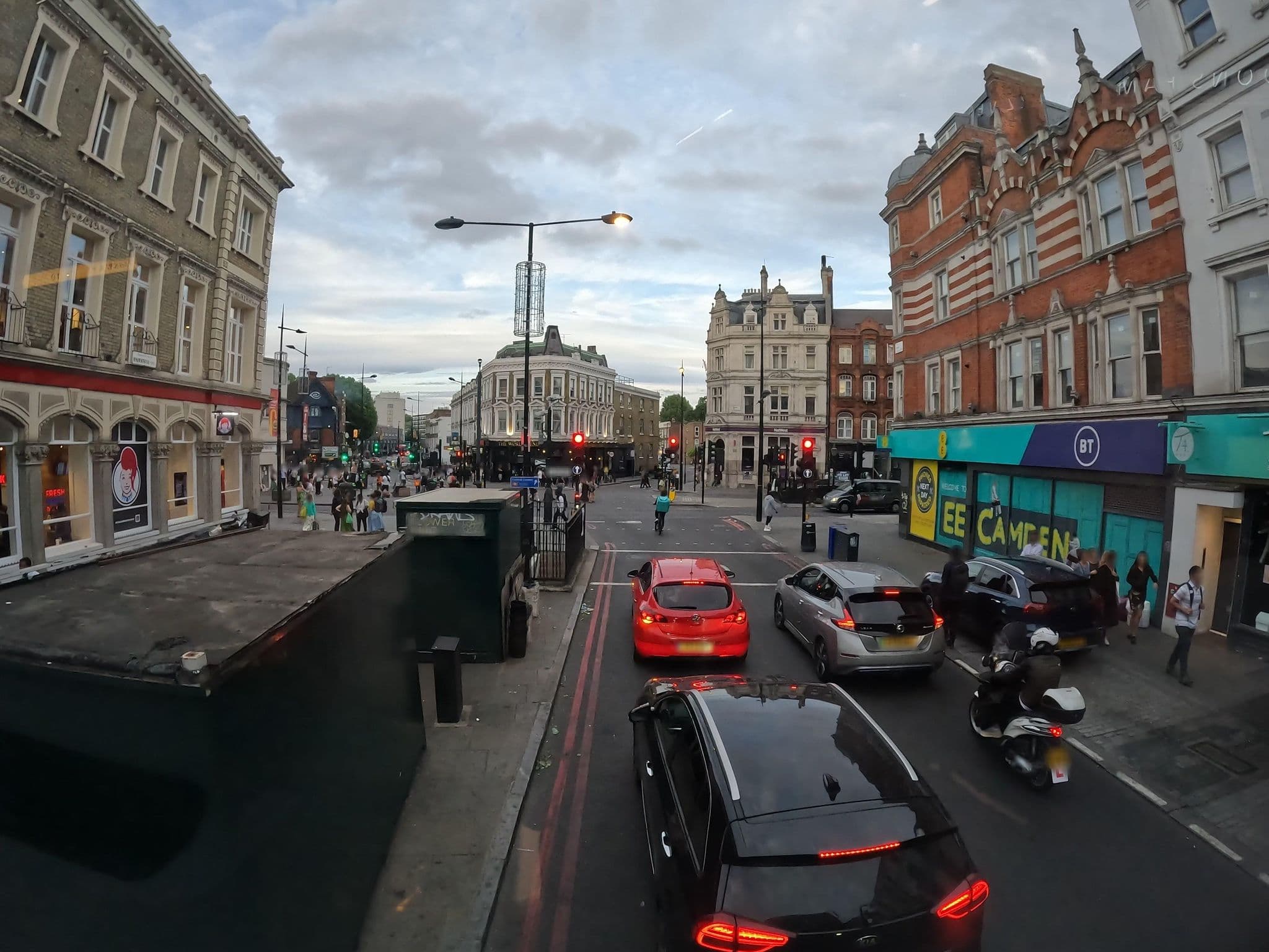 Street view near City Centre Apartments, Camden Town — © erias (CC BY-SA · Mapillary)