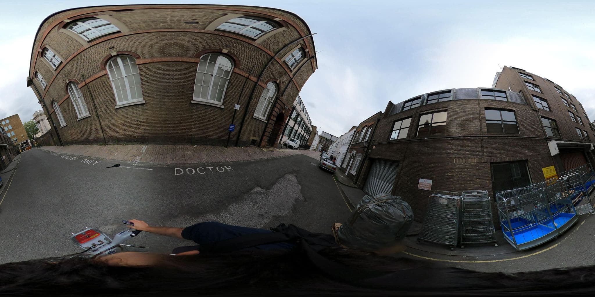 Street view near Primestay, West End of London — © asturksever (CC BY-SA · Mapillary)