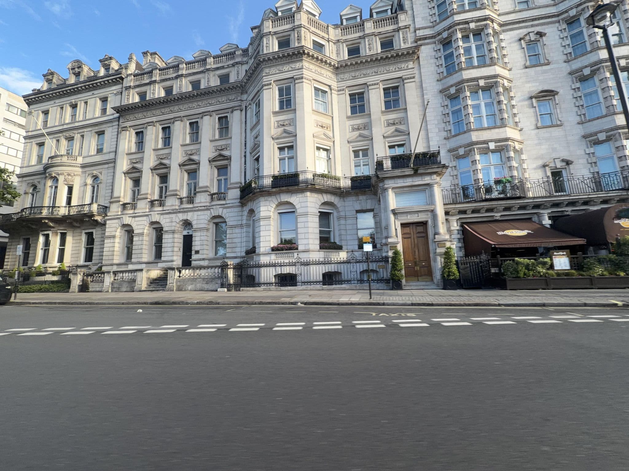 Street view near The Park Lane Hotel, London, St James's — © filipb (CC BY-SA · Mapillary)