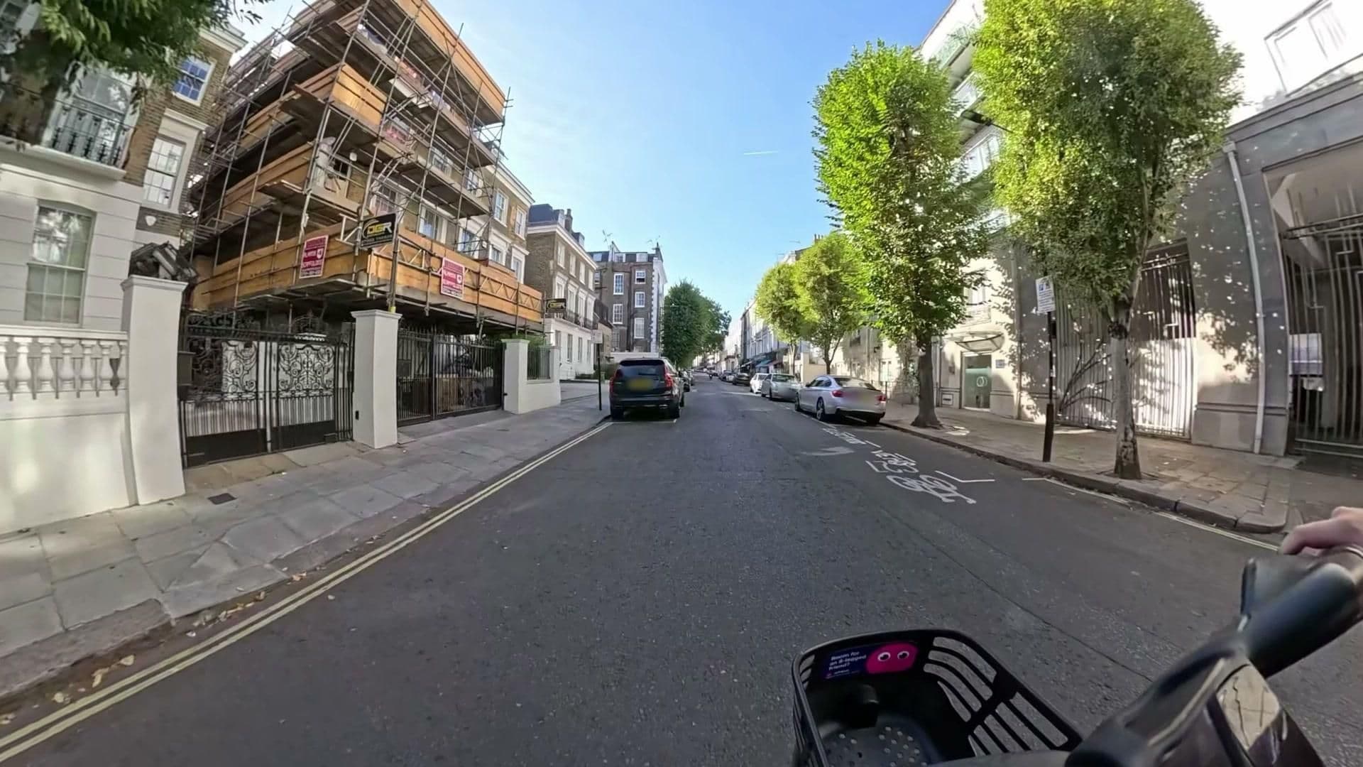 Street view near Rem Hotel, Lancaster Gate — © athuler (CC BY-SA · Mapillary)