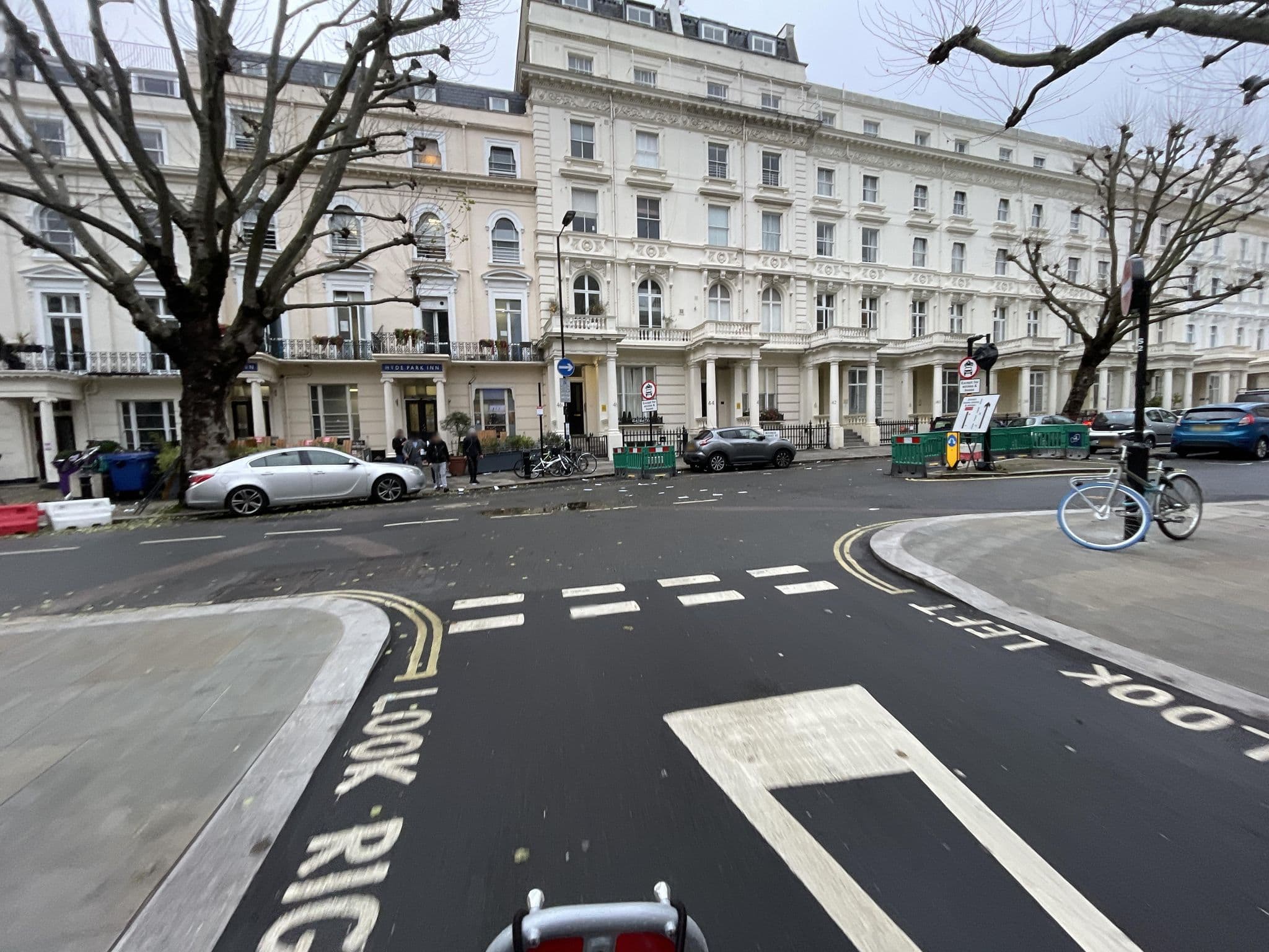 Street view near W2 3JA, Lancaster Gate — © asturksever (CC BY-SA · Mapillary)
