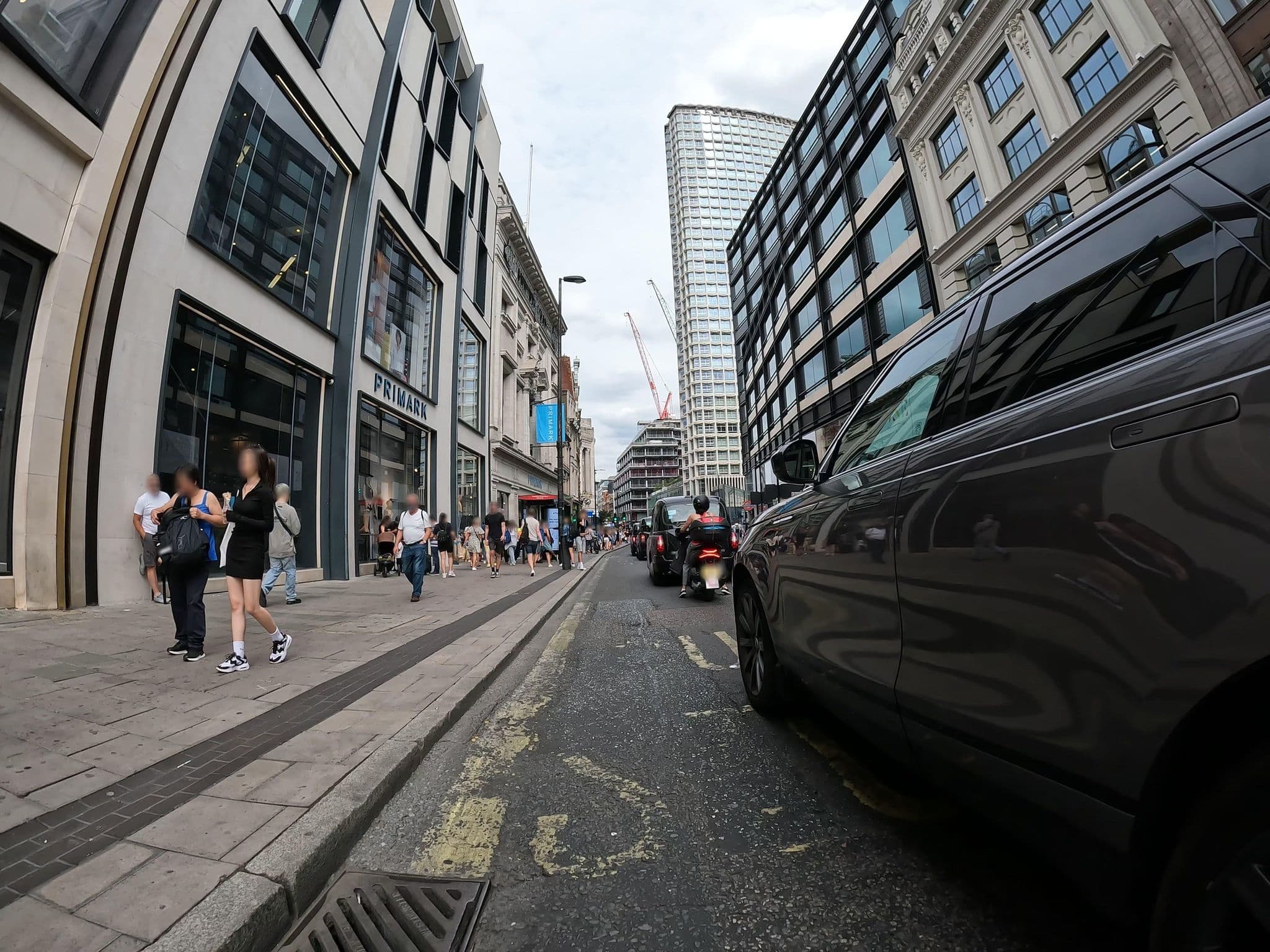 Street view near Oxford House, Soho — © erias (CC BY-SA · Mapillary)