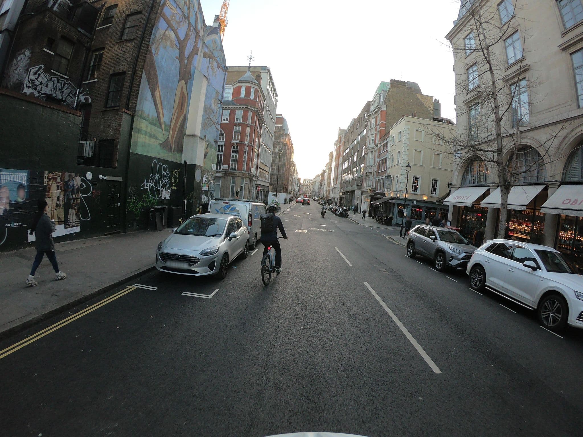 Street view near Mediteranique, Soho — © cueditsmaps (CC BY-SA · Mapillary)