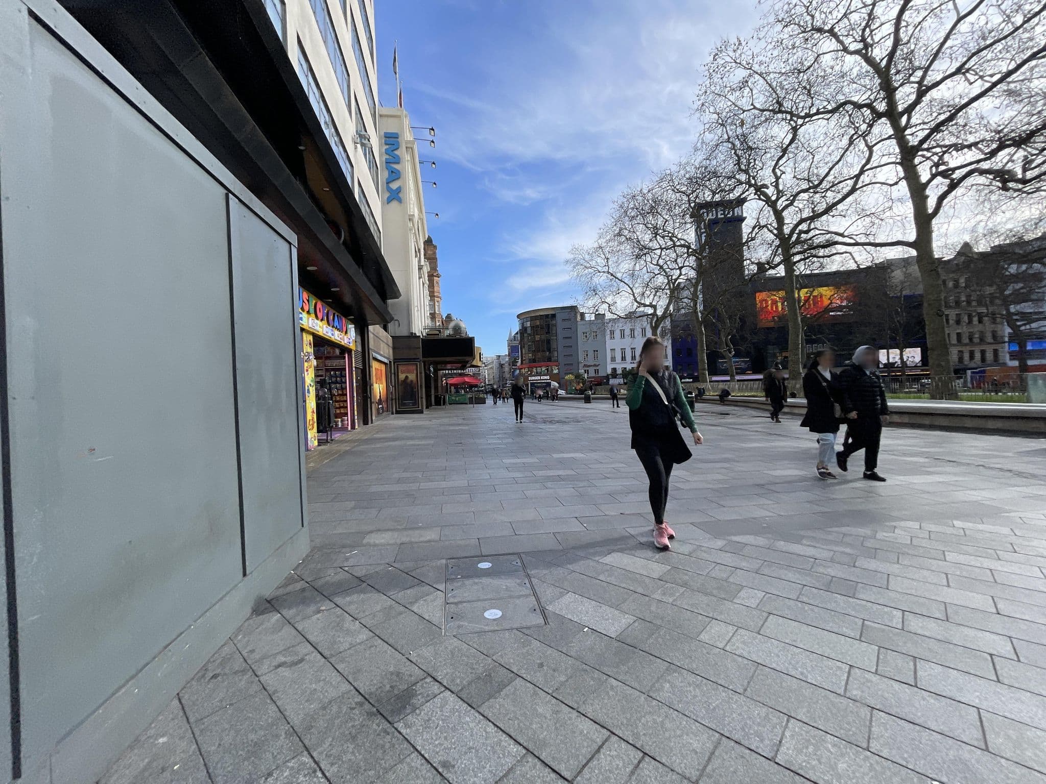 Street view near West End Apartments, London — © asturksever (CC BY-SA · Mapillary)