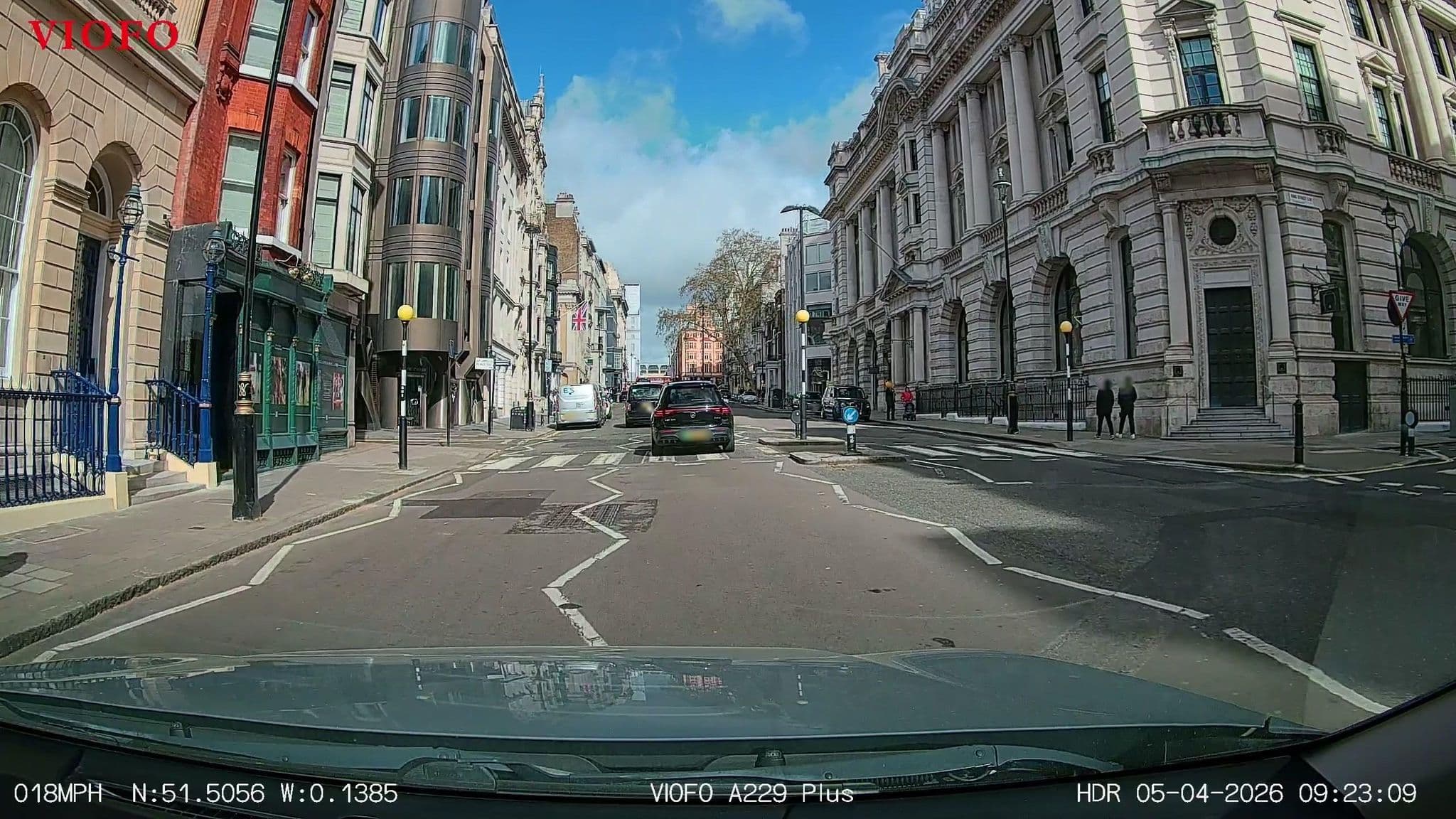 Street view near The Carlton Club, St James's — © RyanBush (CC BY-SA · Mapillary)