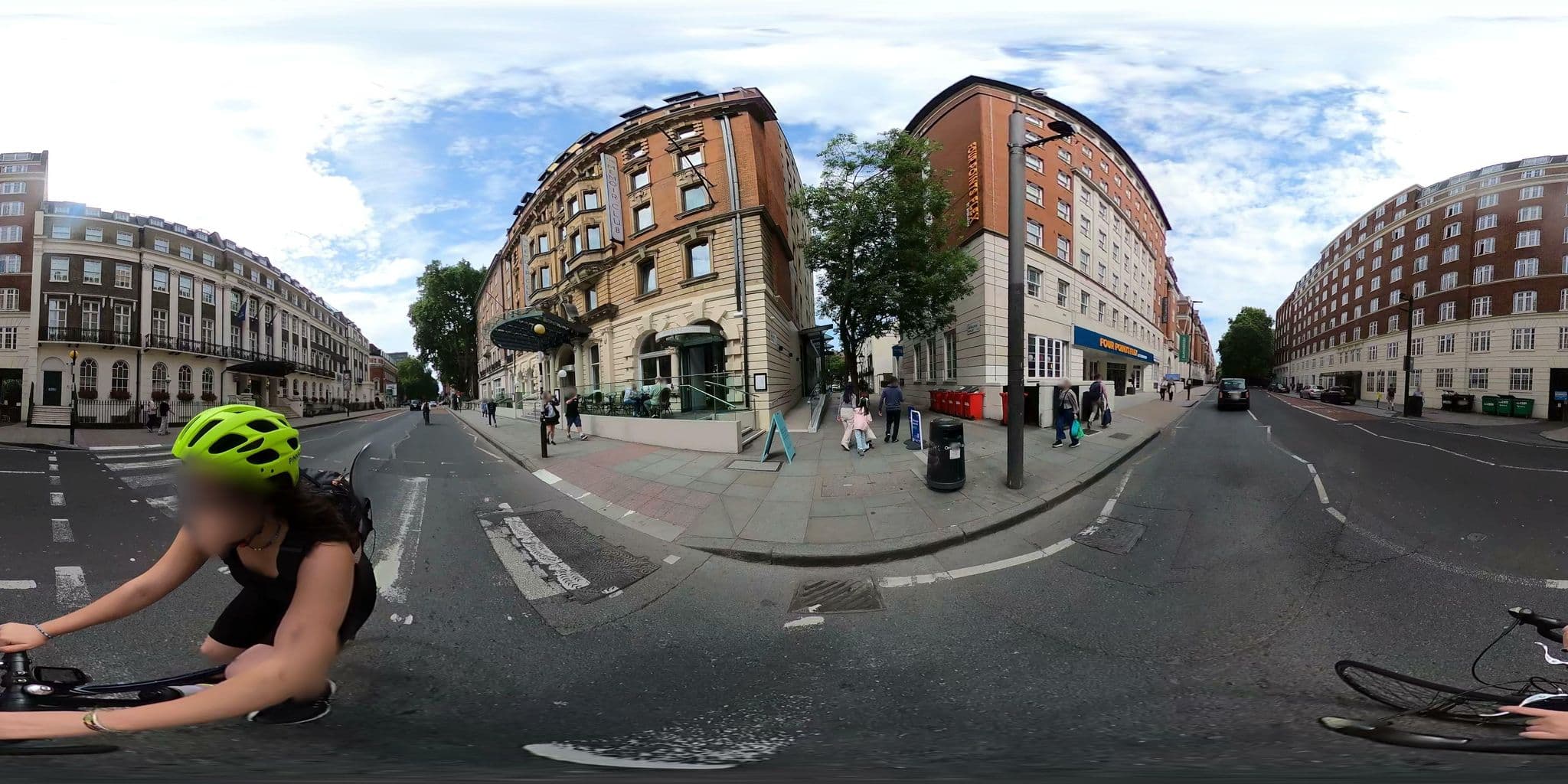 Street view near Ambassadors Bloomsbury Hotel, King's Cross — © cernbyln (CC BY-SA · Mapillary)