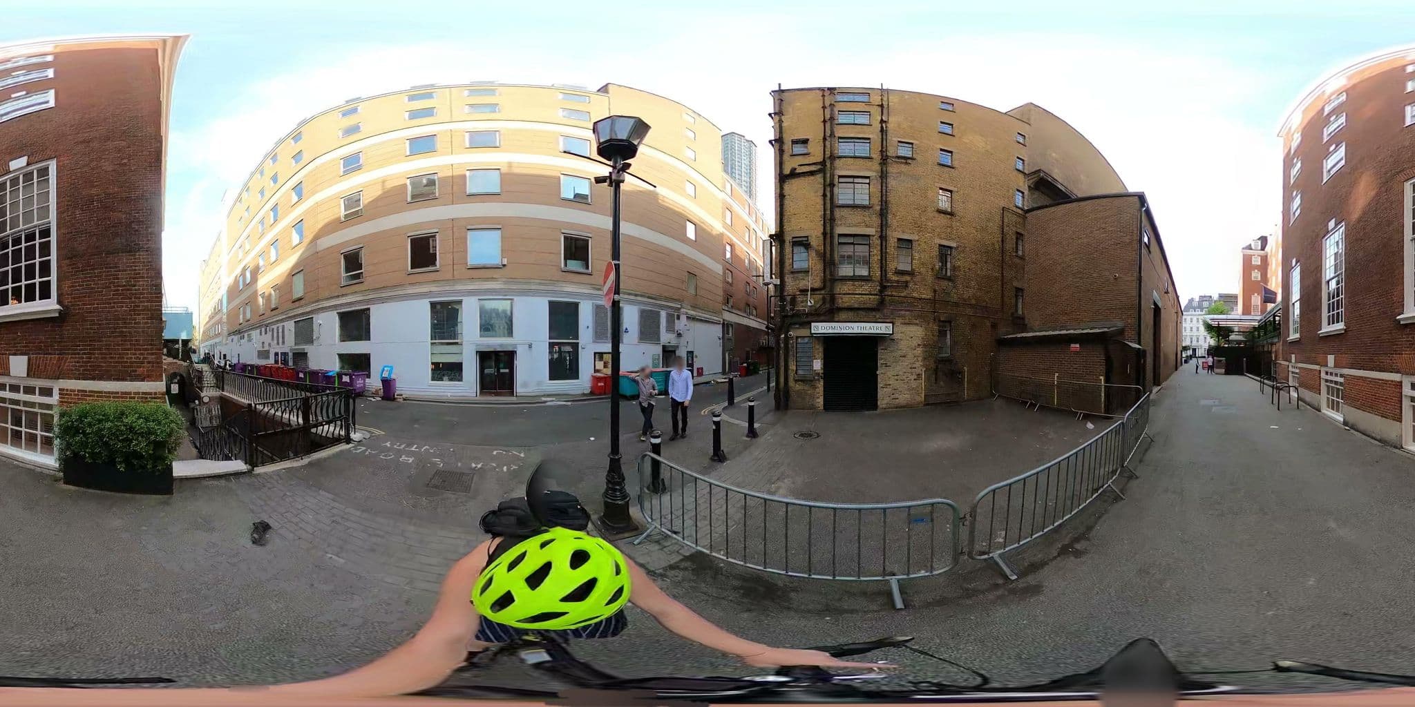 Street view near room 756, Soho — © cernbyln (CC BY-SA · Mapillary)