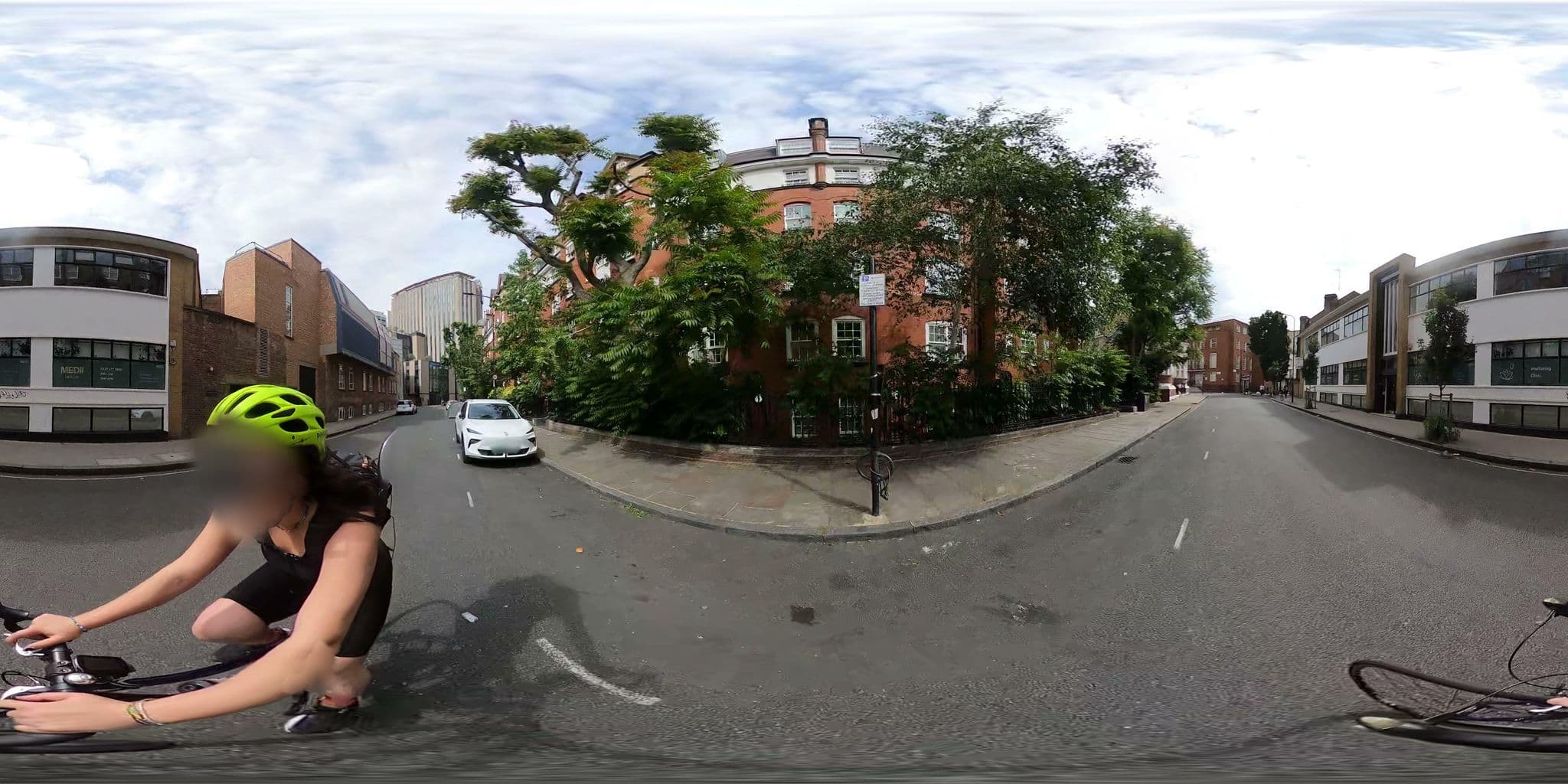 Street view near Greenwood Serviced Apartments, King's Cross — © cernbyln (CC BY-SA · Mapillary)