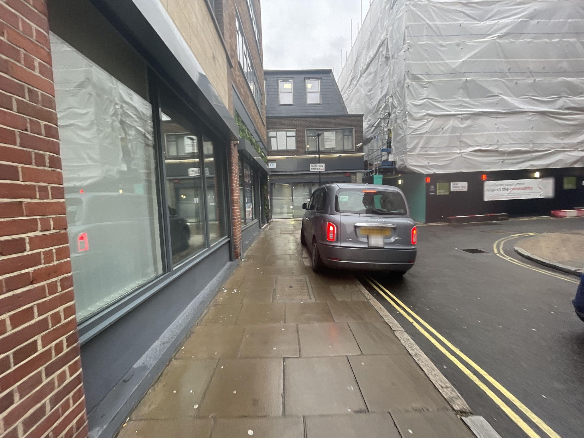Street view near Amano Rooftop Bar London, Holborn — © asturksever (CC BY-SA · Mapillary)