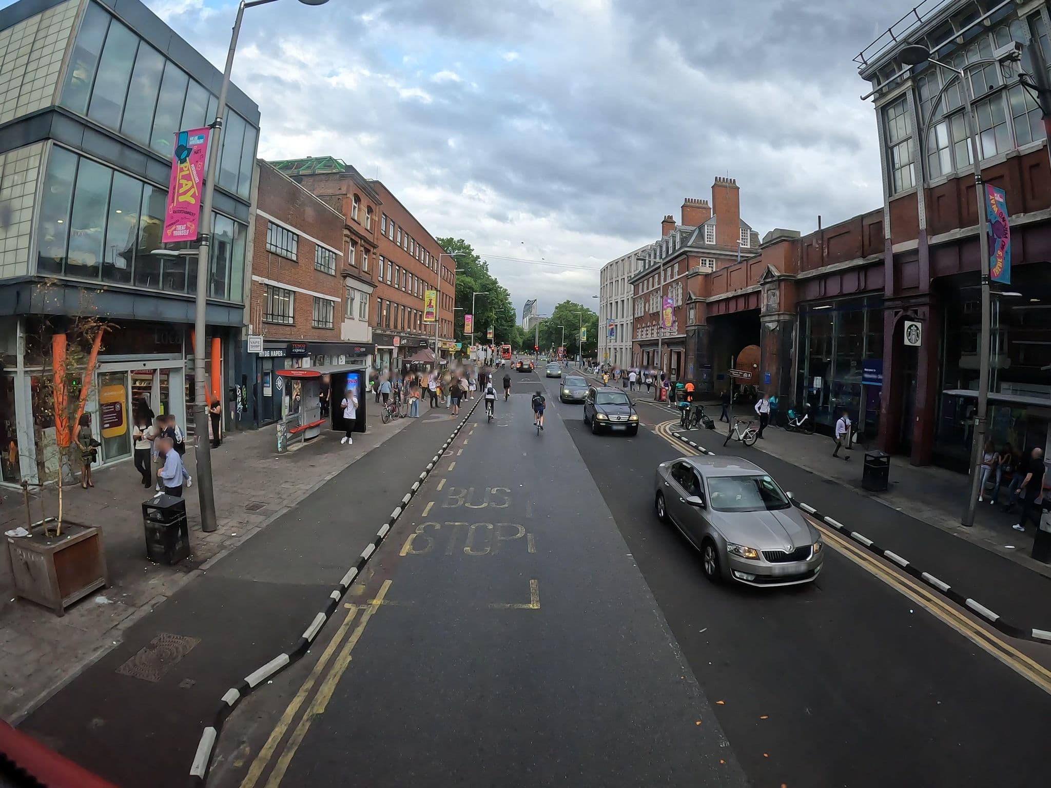 Street view near Union Jack Club, Lambeth — © erias (CC BY-SA · Mapillary)