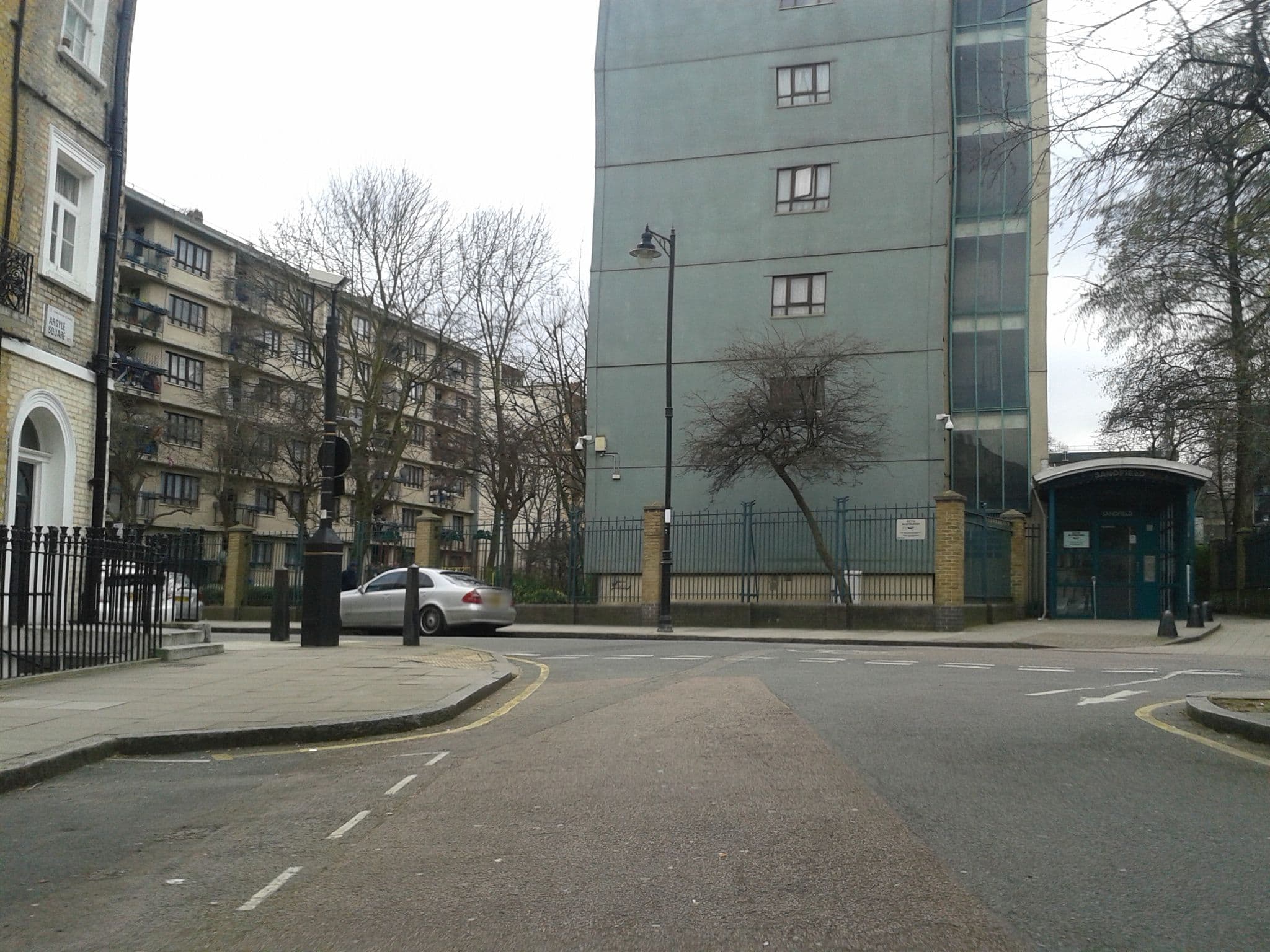 Street view near Argyle Sqare Hotel, King's Cross — © cyclestreets (CC BY-SA · Mapillary)