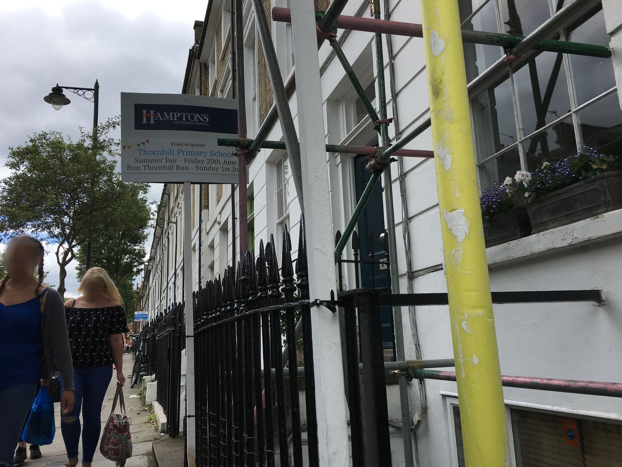 Street view near London City Apartments, Barnsbury — © gness (CC BY-SA · Mapillary)