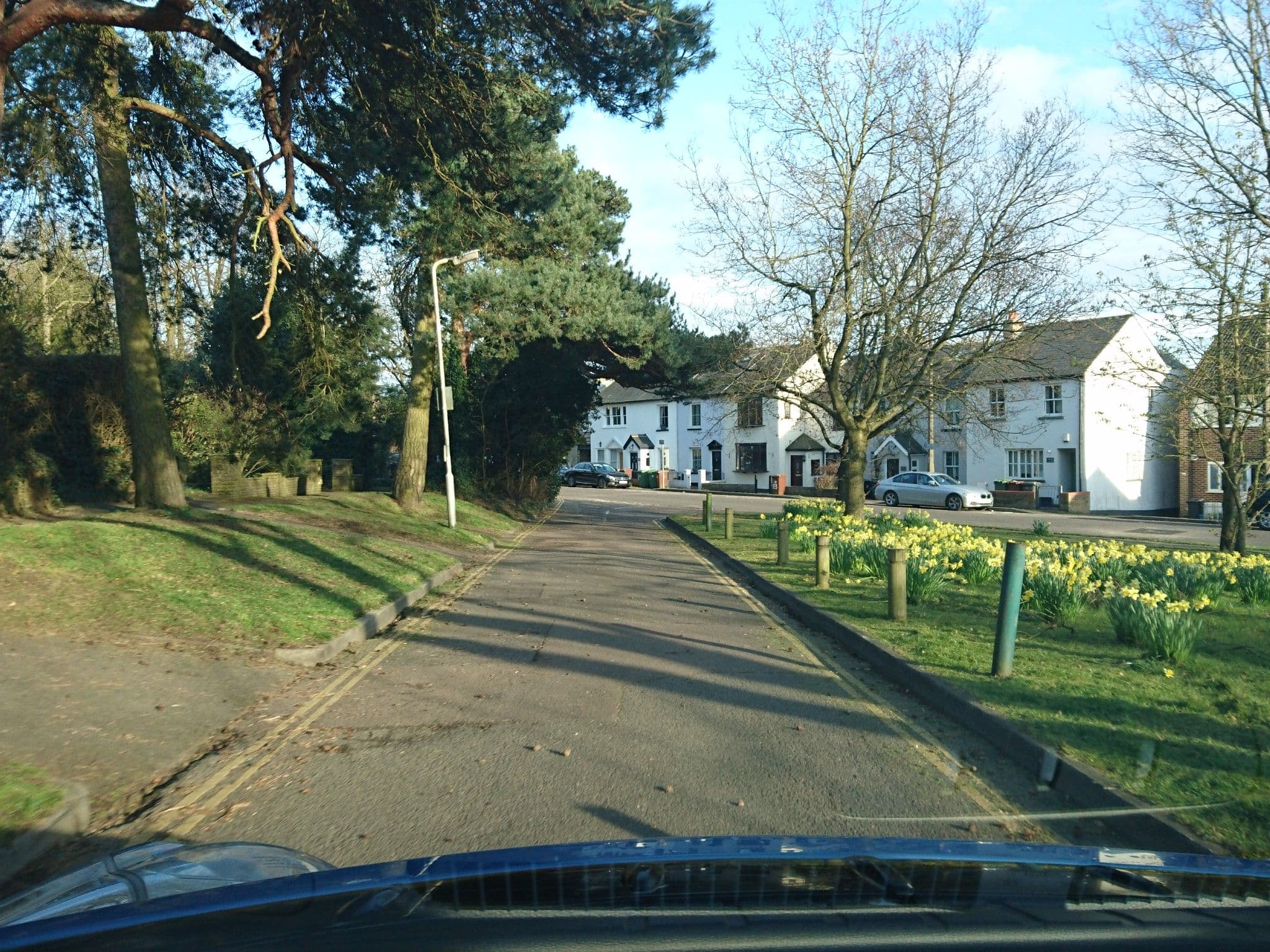 Street view near Courte Paille Properties, Potters Bar — © zymurgic (CC BY-SA · Mapillary)