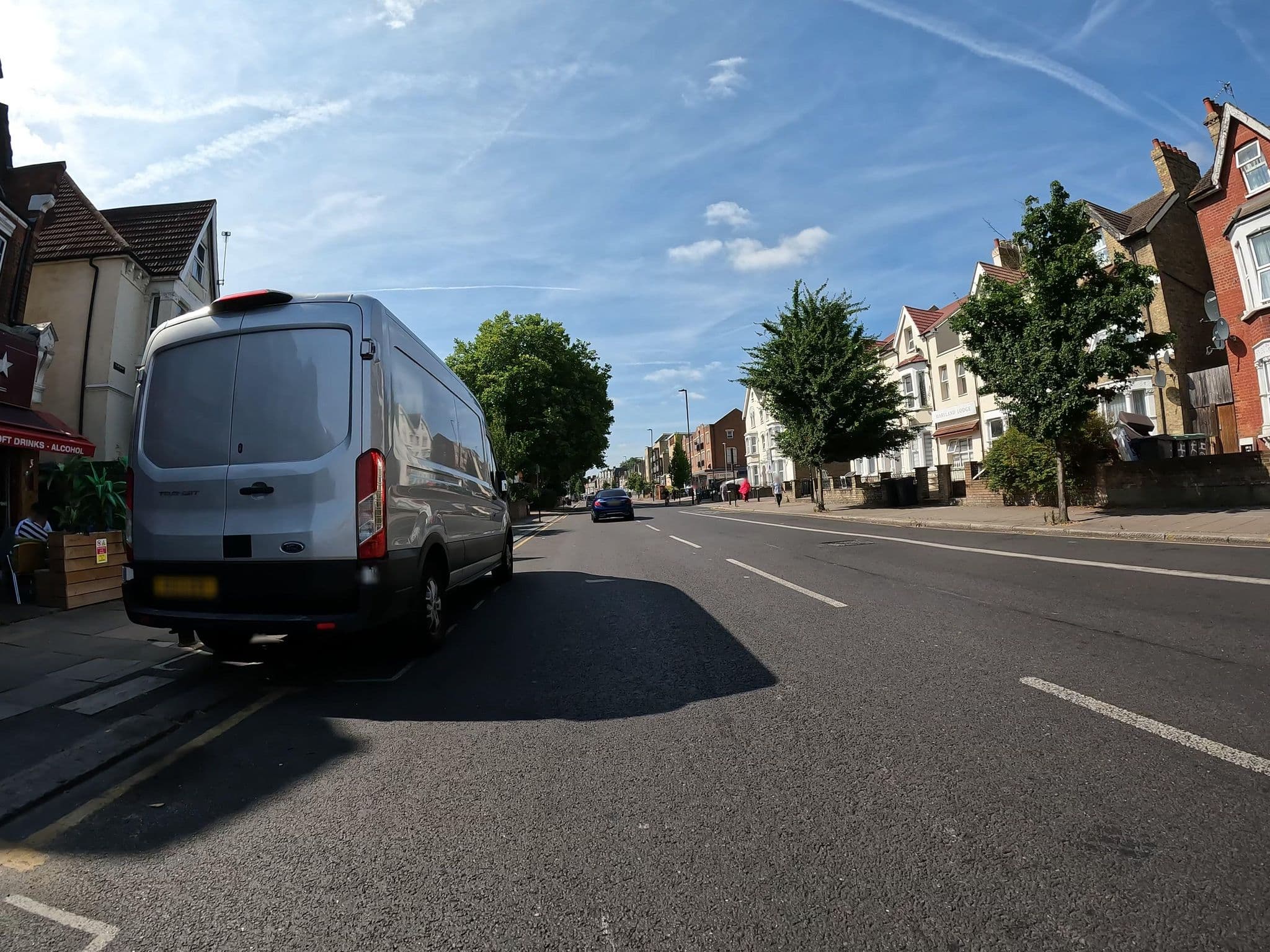 Street view near Maryland Lodge, Wood Green — © erias (CC BY-SA · Mapillary)
