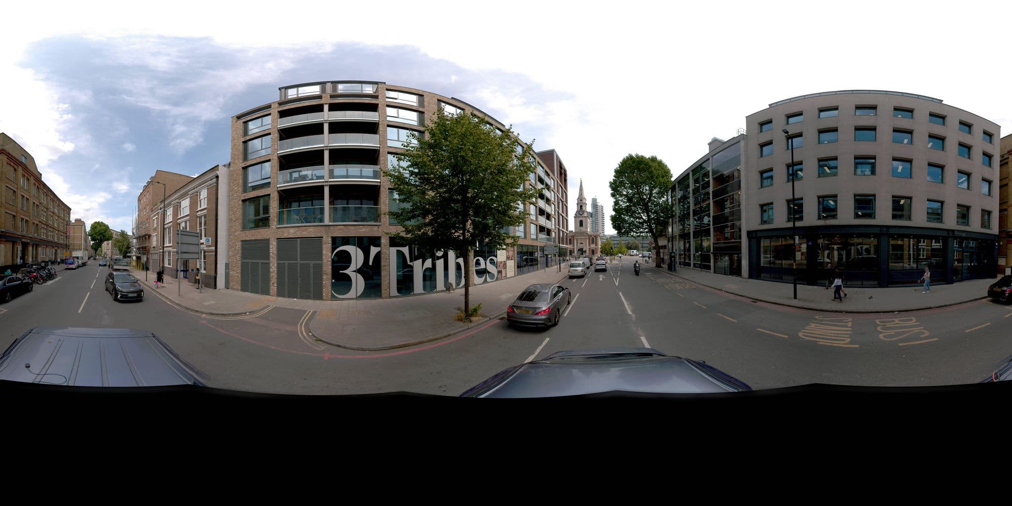 Street view near London City Hotel, City of London — © jeffreymartin (CC BY-SA · Mapillary)