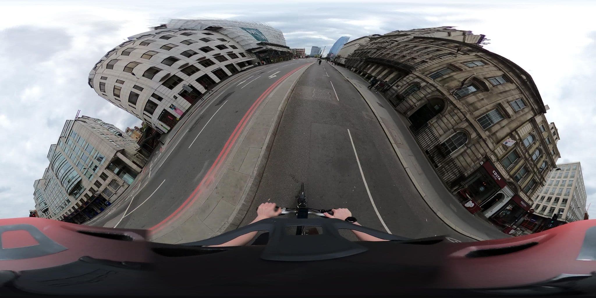 Street view near The Devonshire, City of London — © cueditsmaps (CC BY-SA · Mapillary)